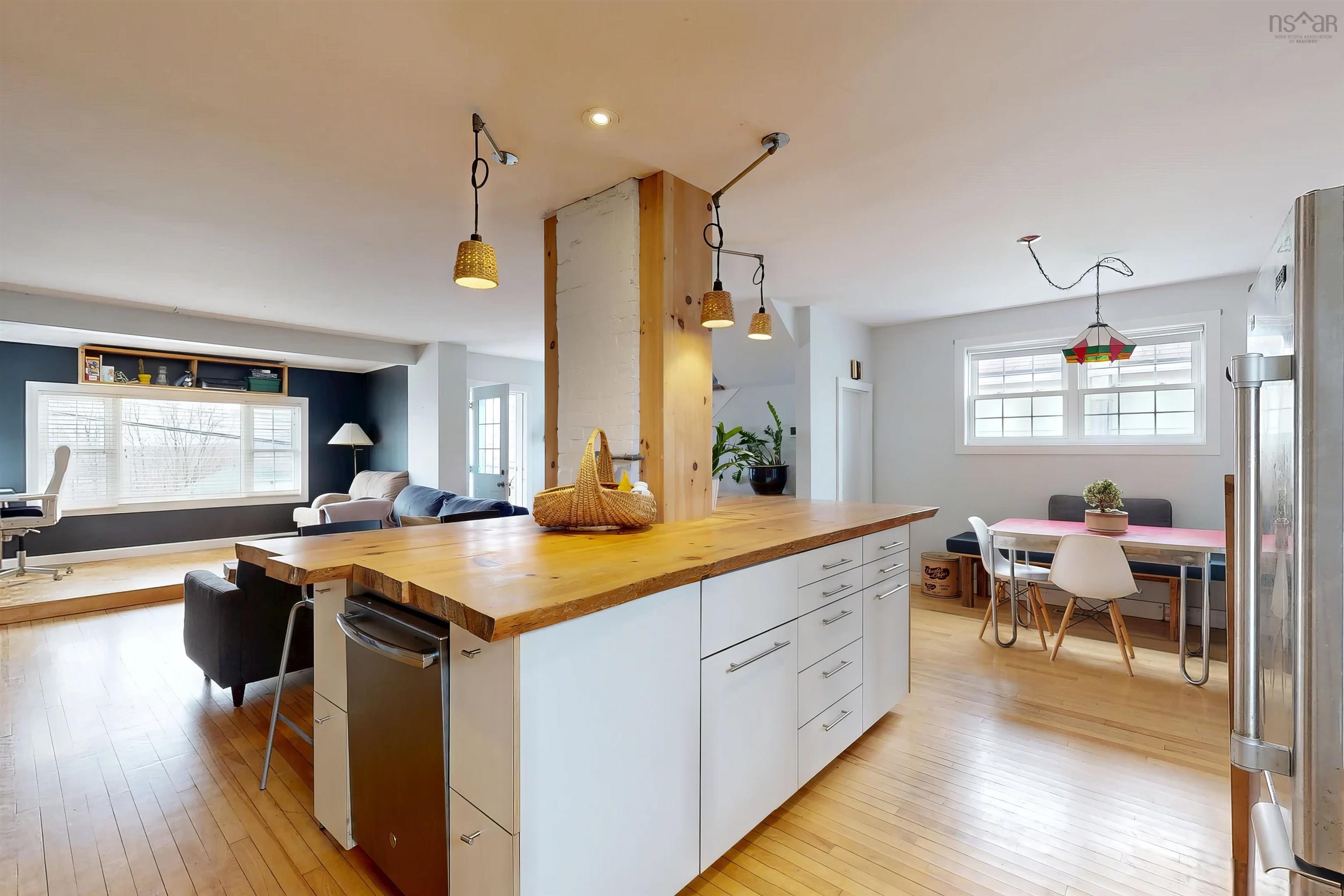 $630,000.00: 3593 Windsor Street, Halifax