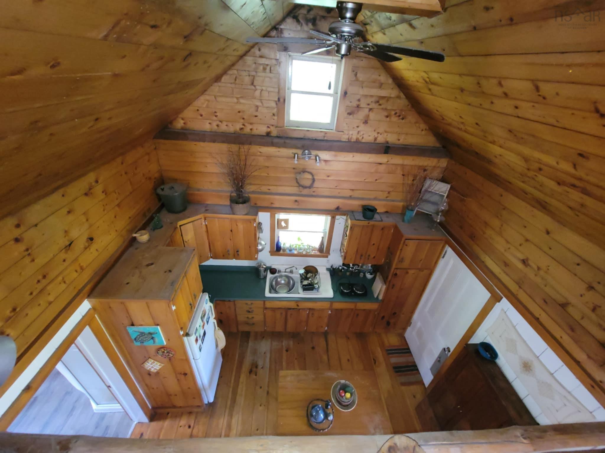 $199,900.00: 863 326 Highway, Earltown