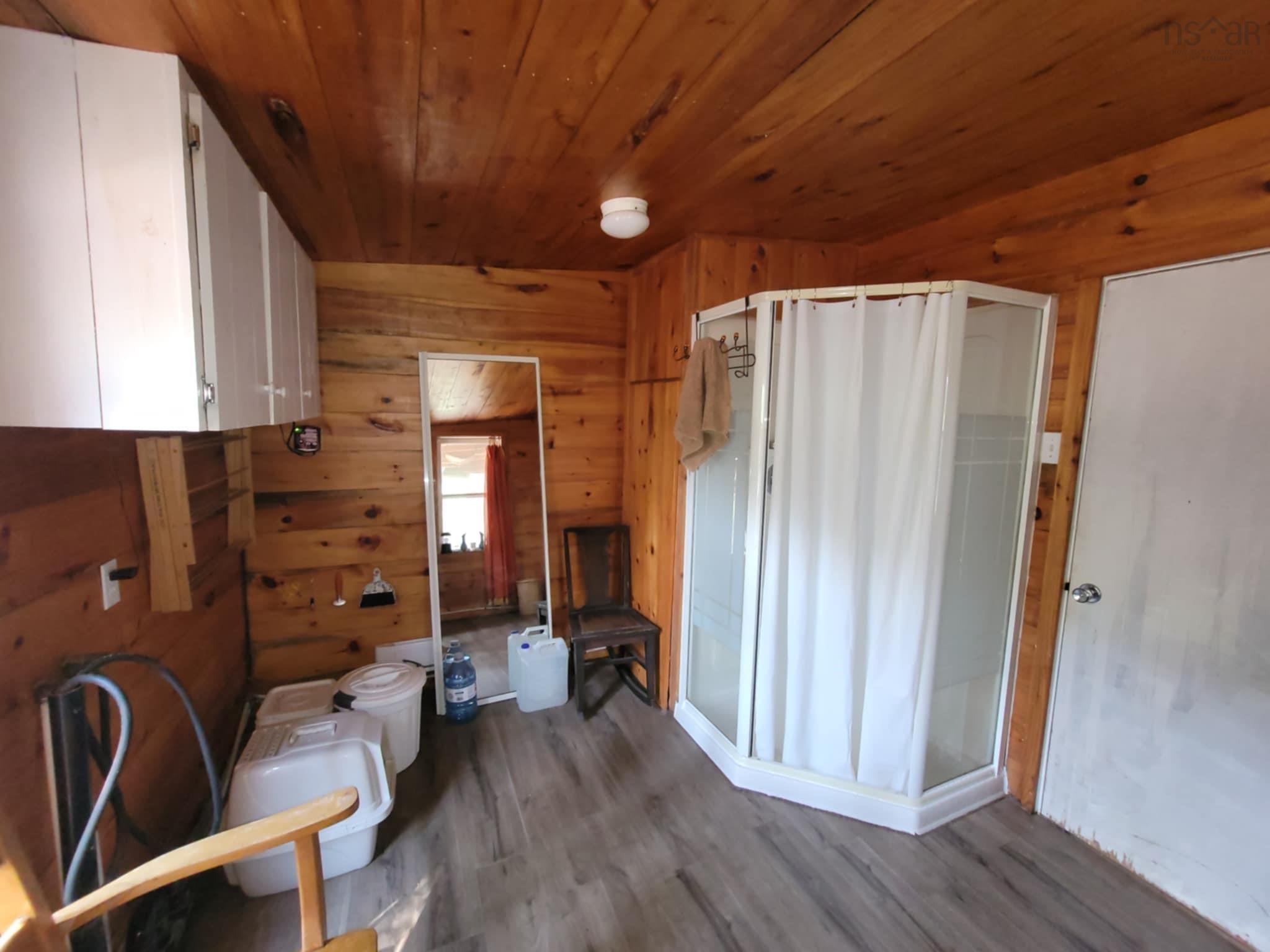 $199,900.00: 863 326 Highway, Earltown