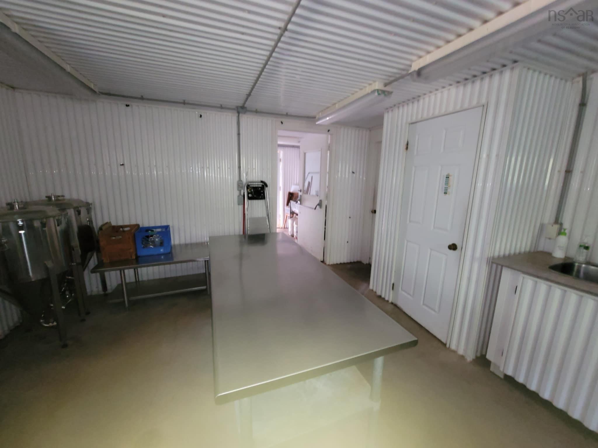 $199,900.00: 863 326 Highway, Earltown