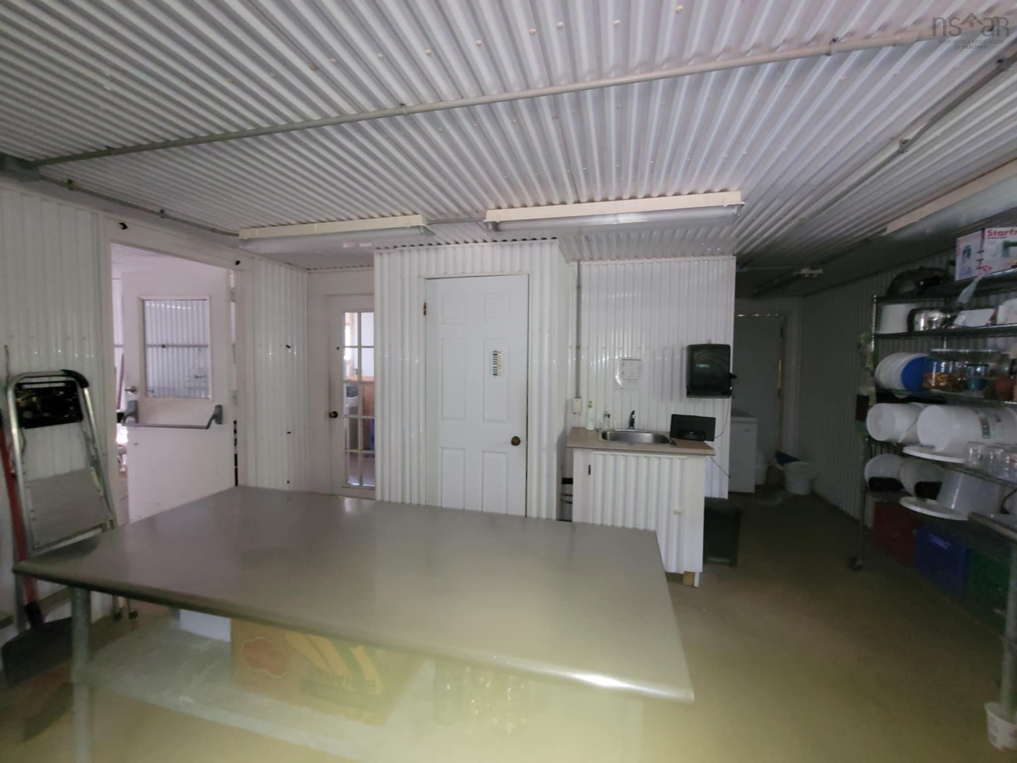 $199,900.00: 863 326 Highway, Earltown
