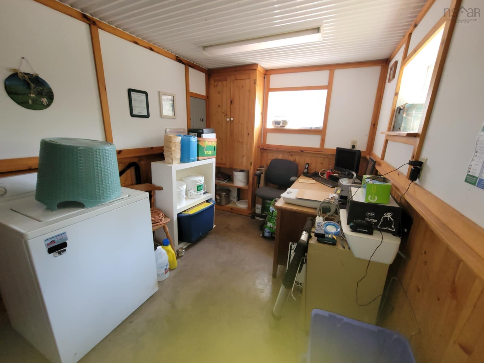 $199,900.00: 863 326 Highway, Earltown