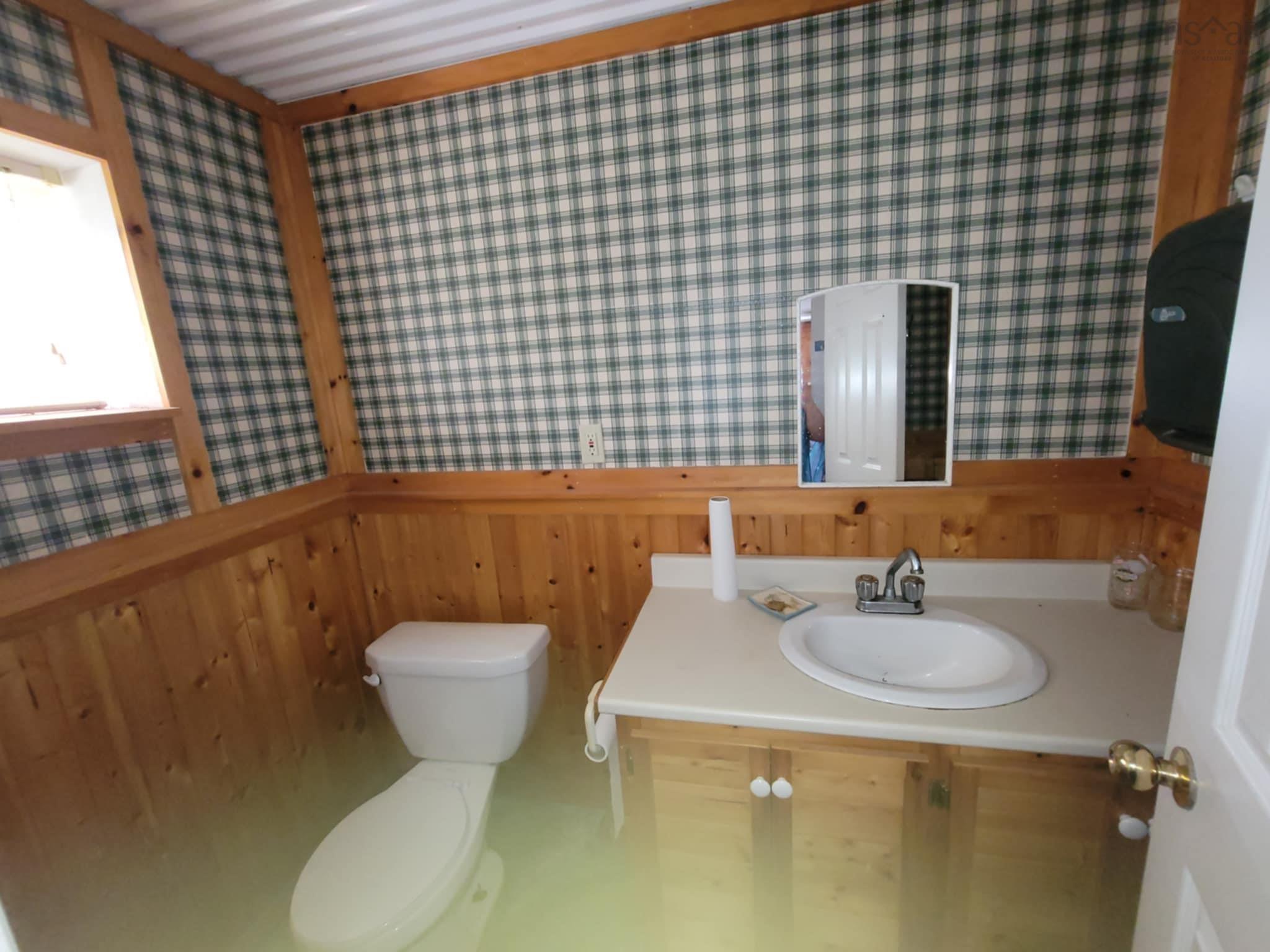 $199,900.00: 863 326 Highway, Earltown