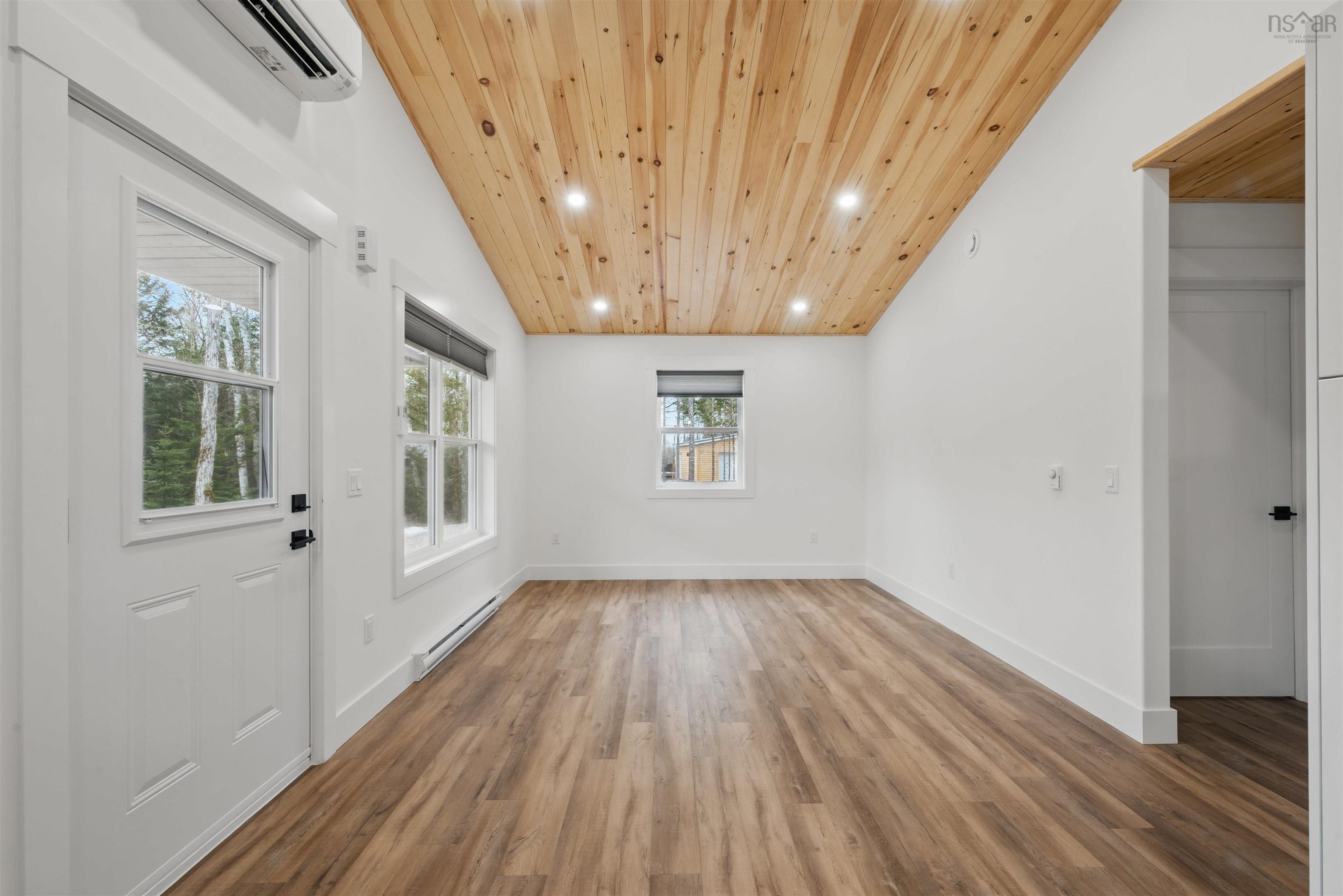 $379,500.00: 117 192 Resort Road, Vaughan
