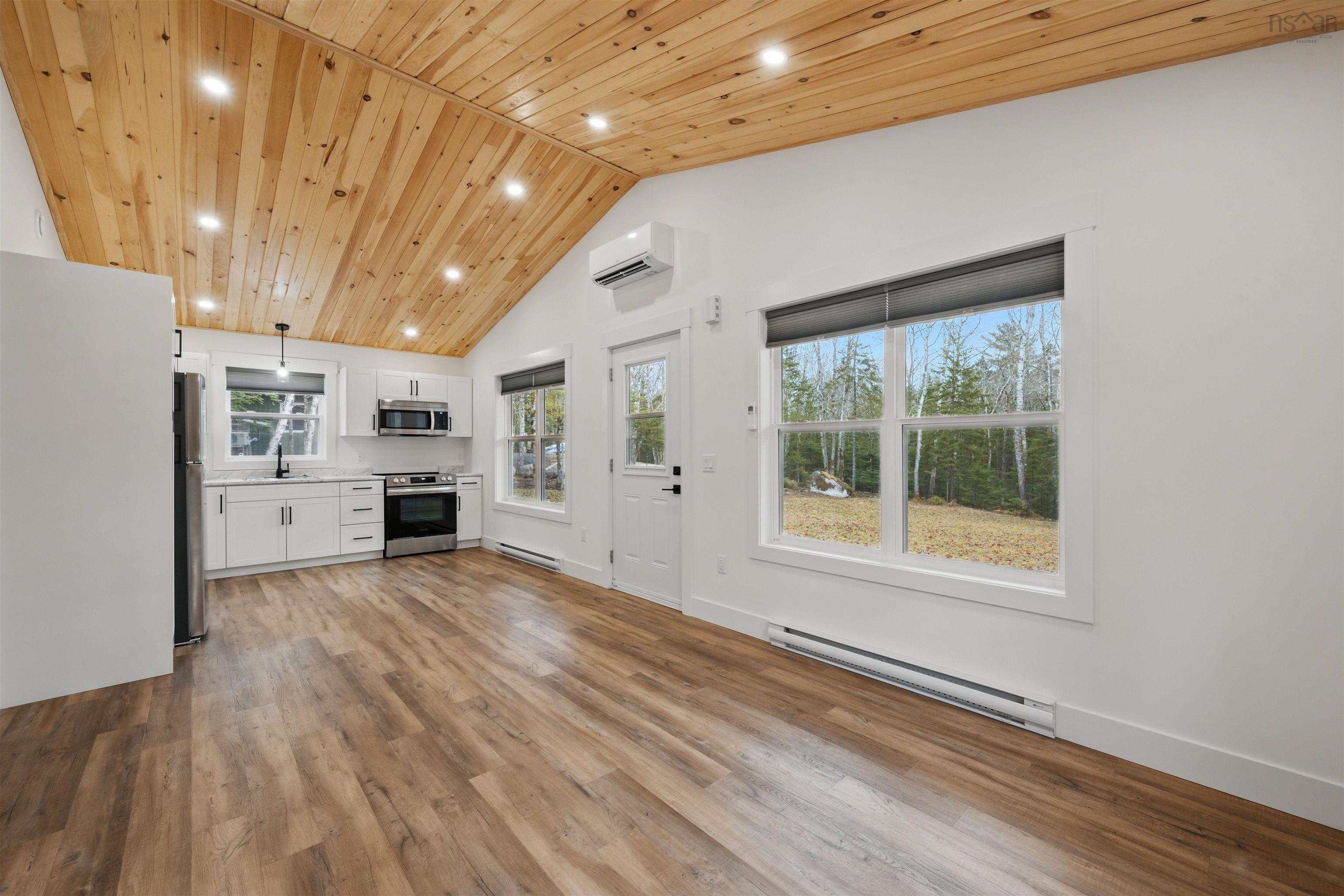 $379,500.00: 117 192 Resort Road, Vaughan