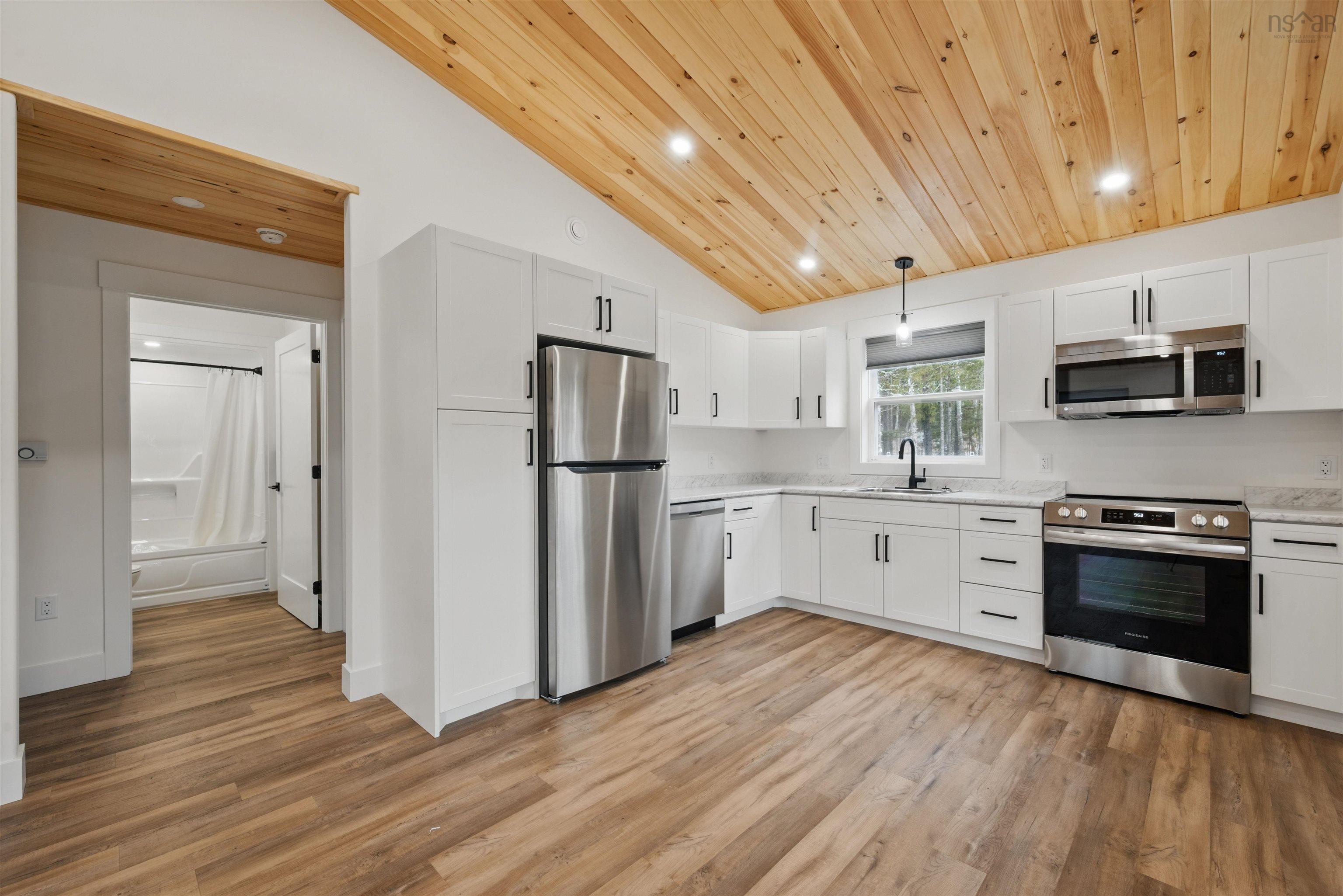 $379,500.00: 117 192 Resort Road, Vaughan