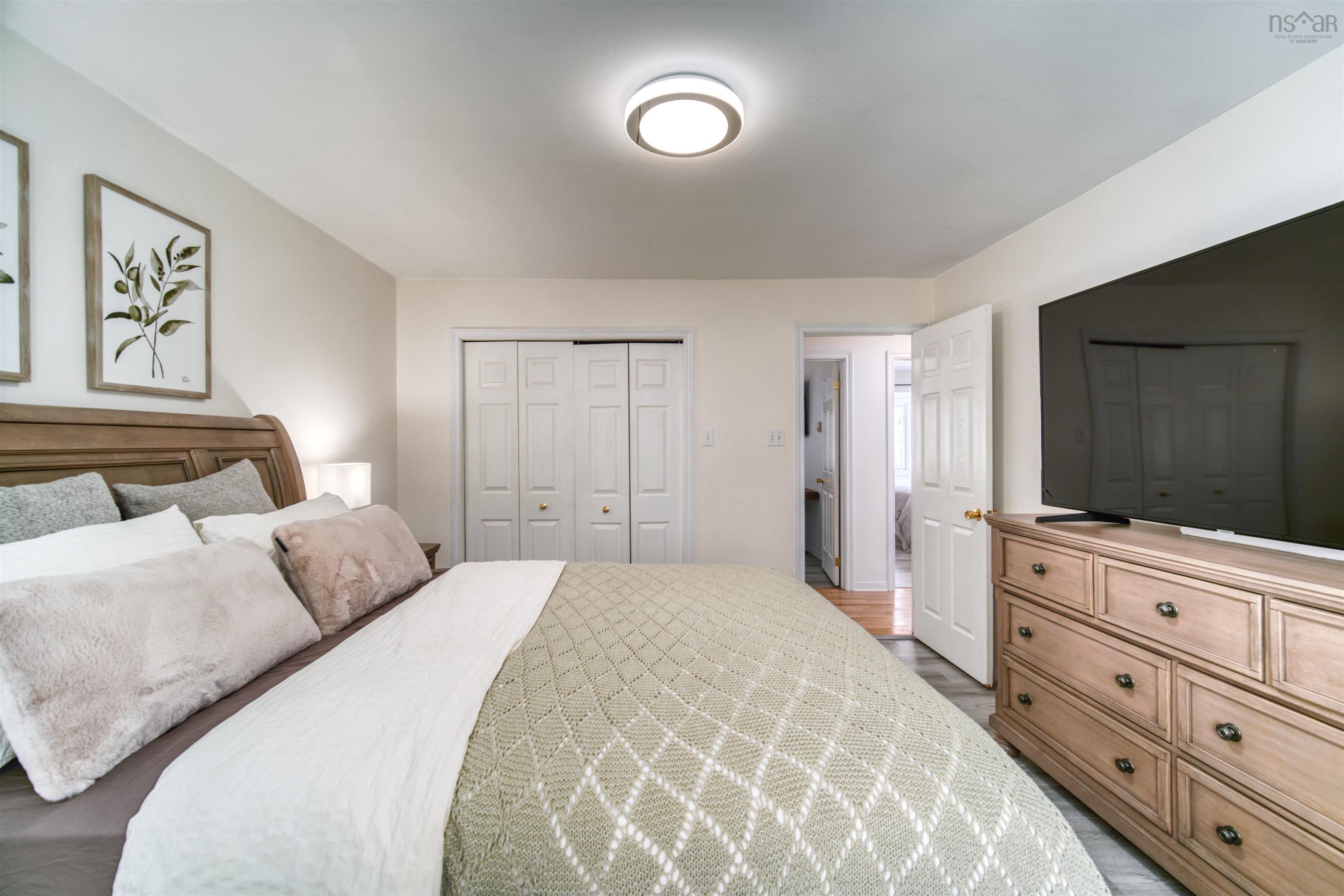 $689,900.00: 16 Keystone Court, Halifax