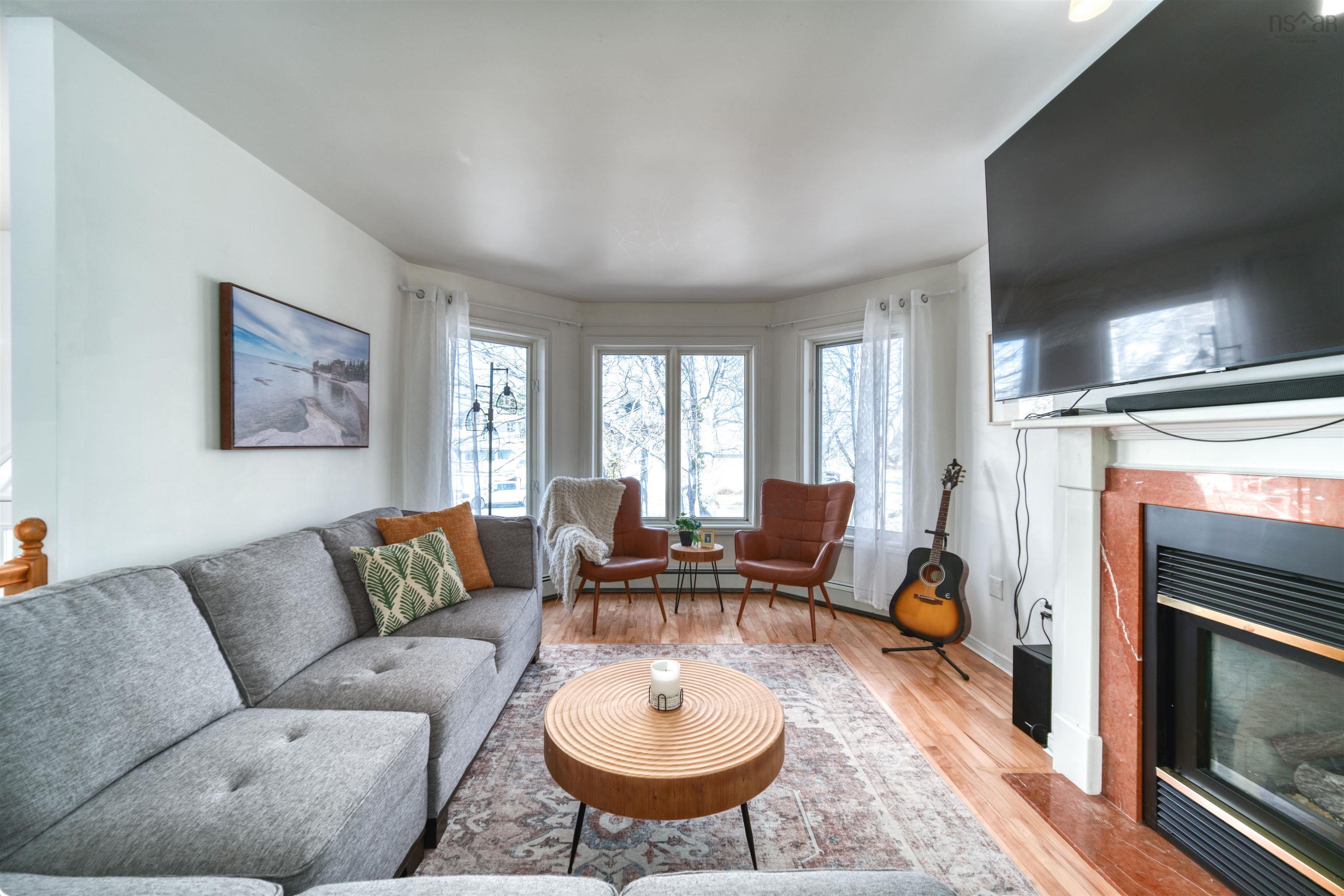 $689,900.00: 16 Keystone Court, Halifax