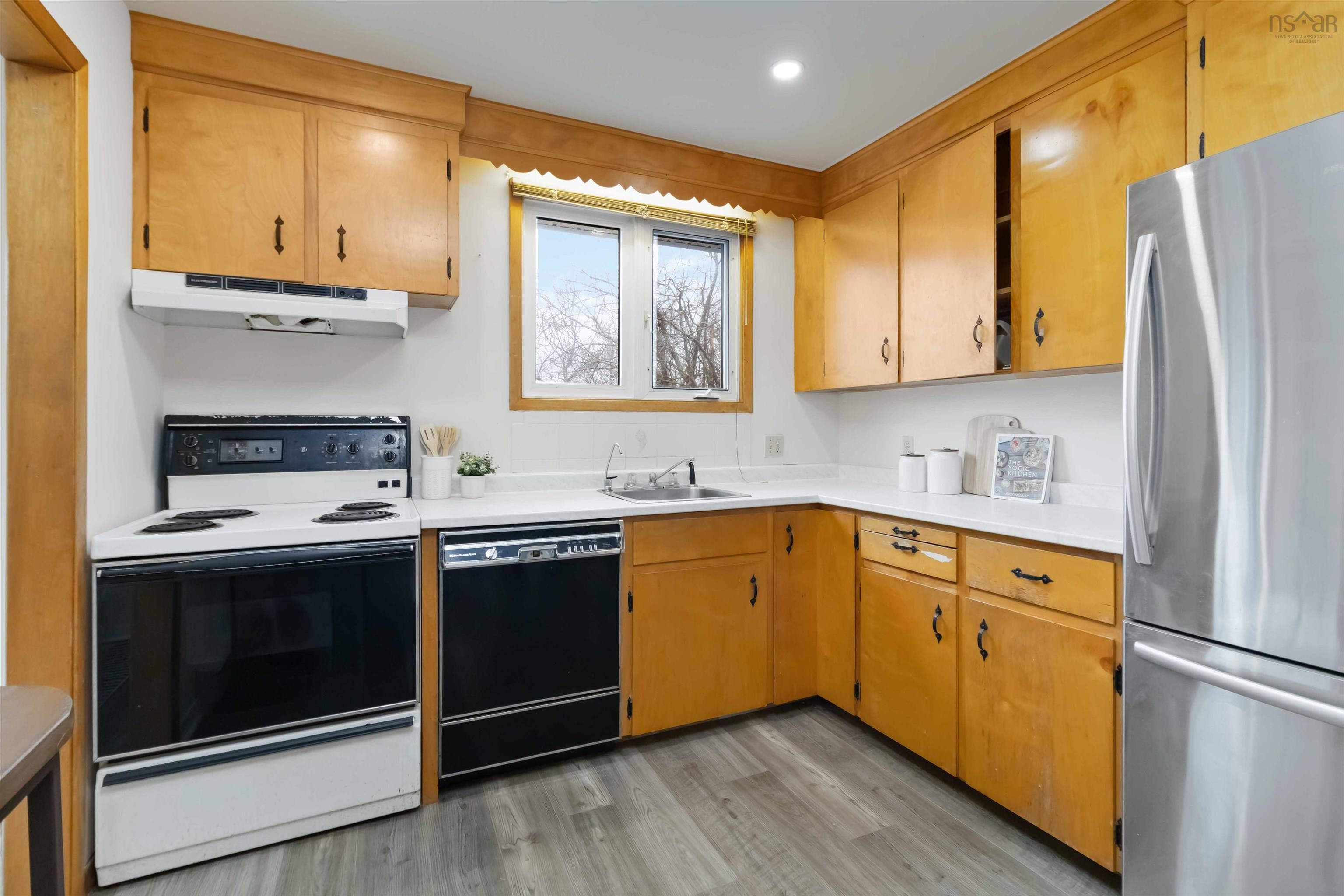 $550,000.00: 10 Delmac Court, Dartmouth
