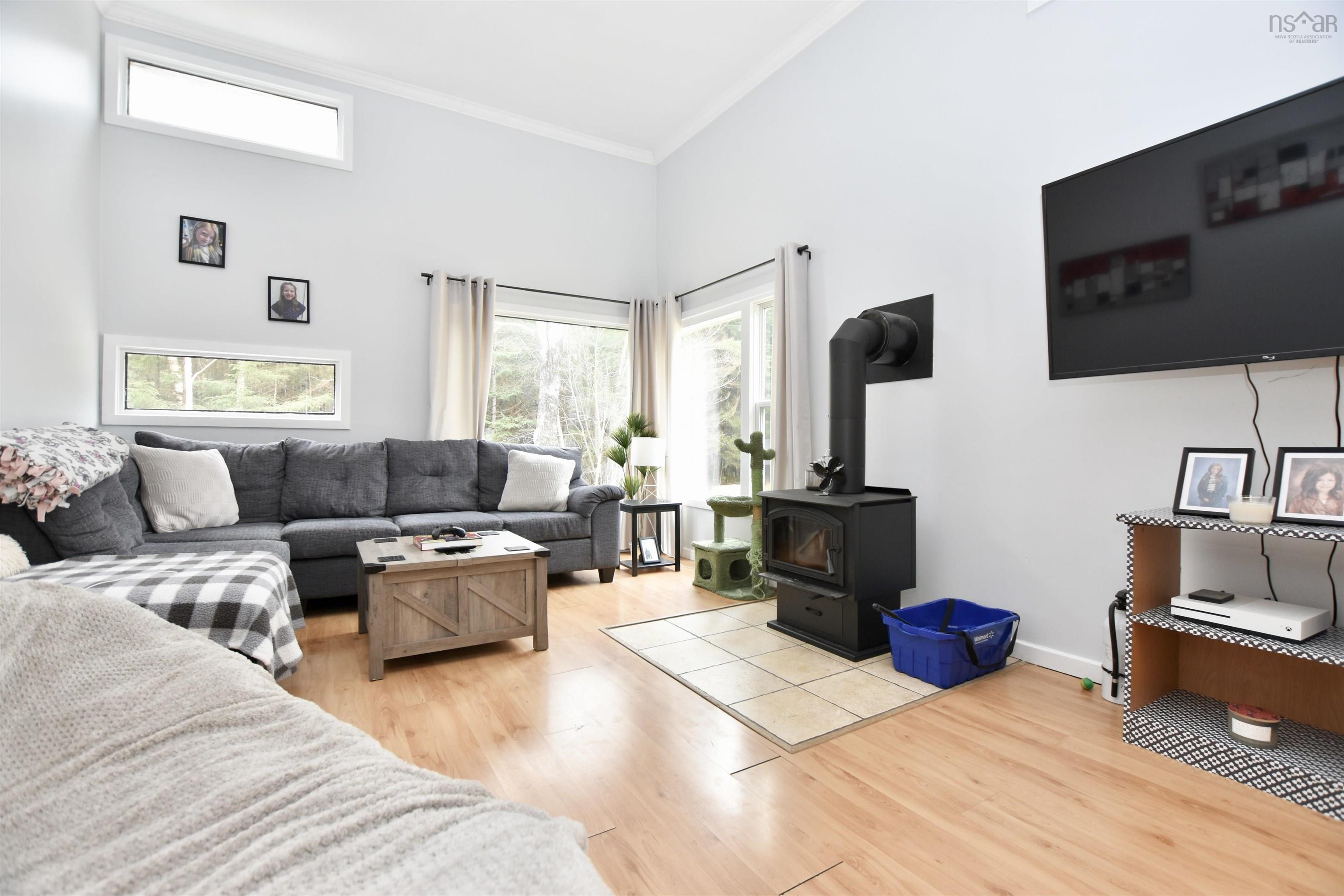 $629,900.00: 43 Ross Road, Dartmouth