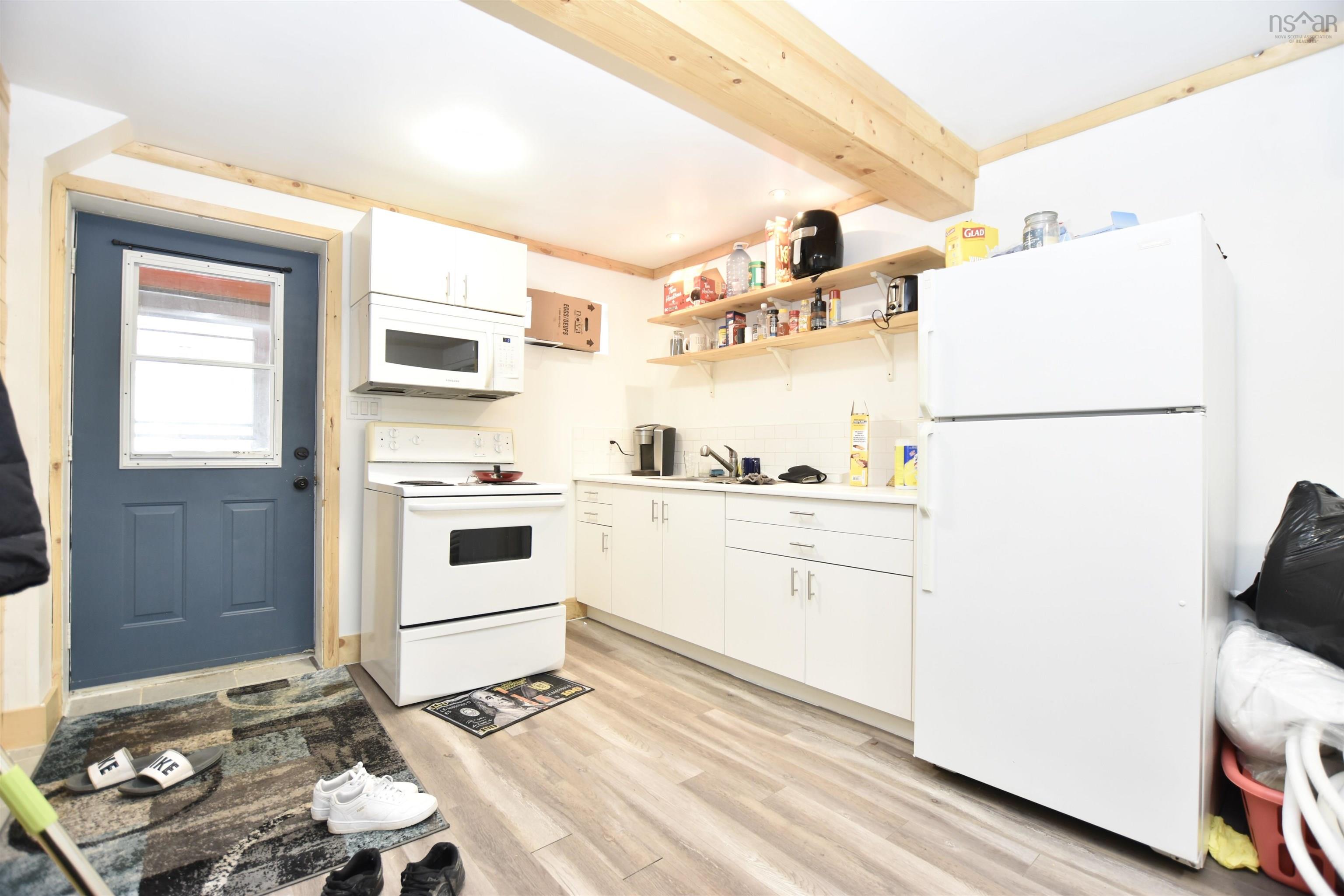 $629,900.00: 43 Ross Road, Dartmouth
