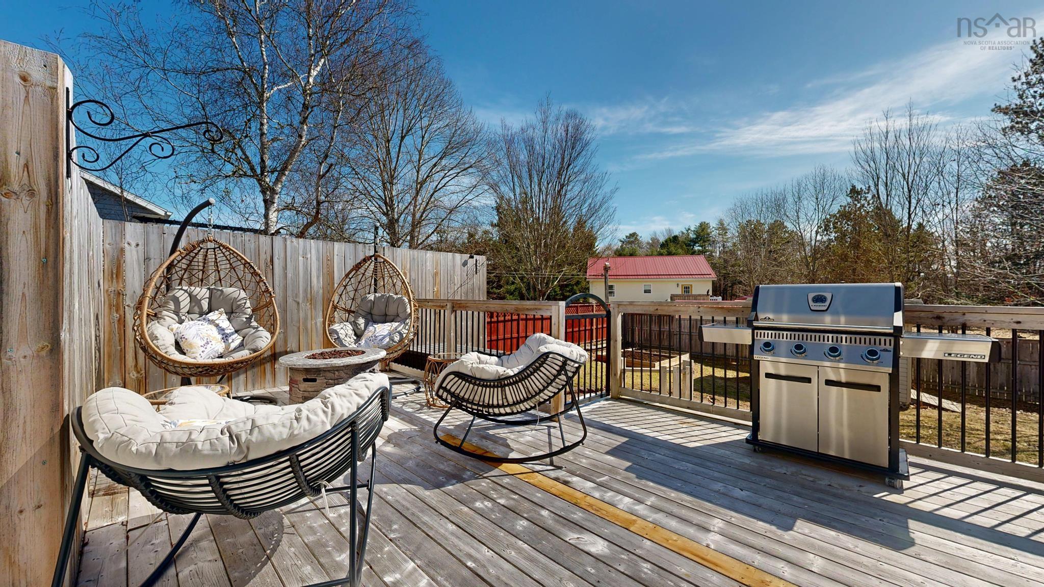 $535,000.00: 31 Brittany Avenue, Greenwood