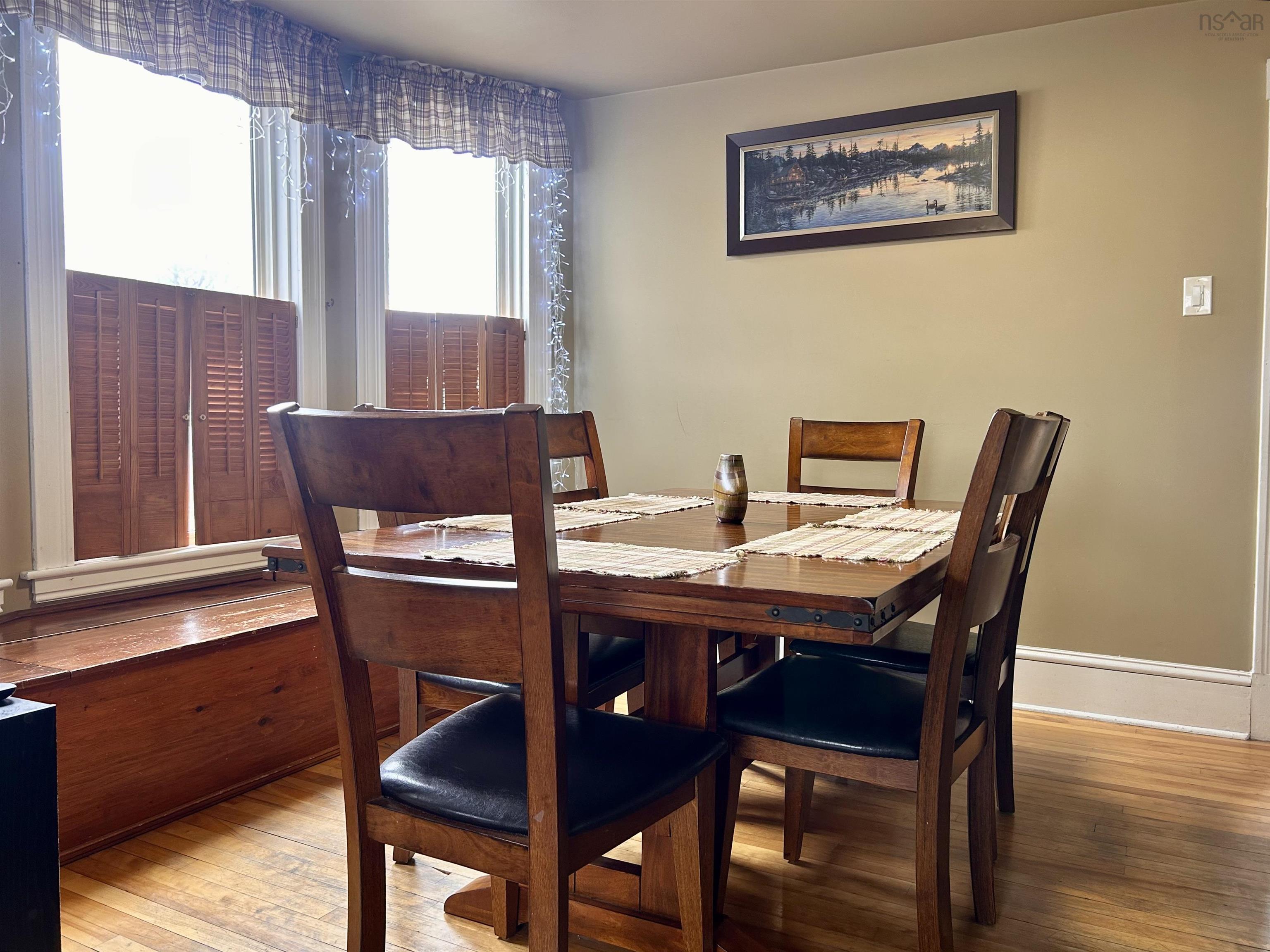 $279,900.00: 6 Haliburton Street, Amherst