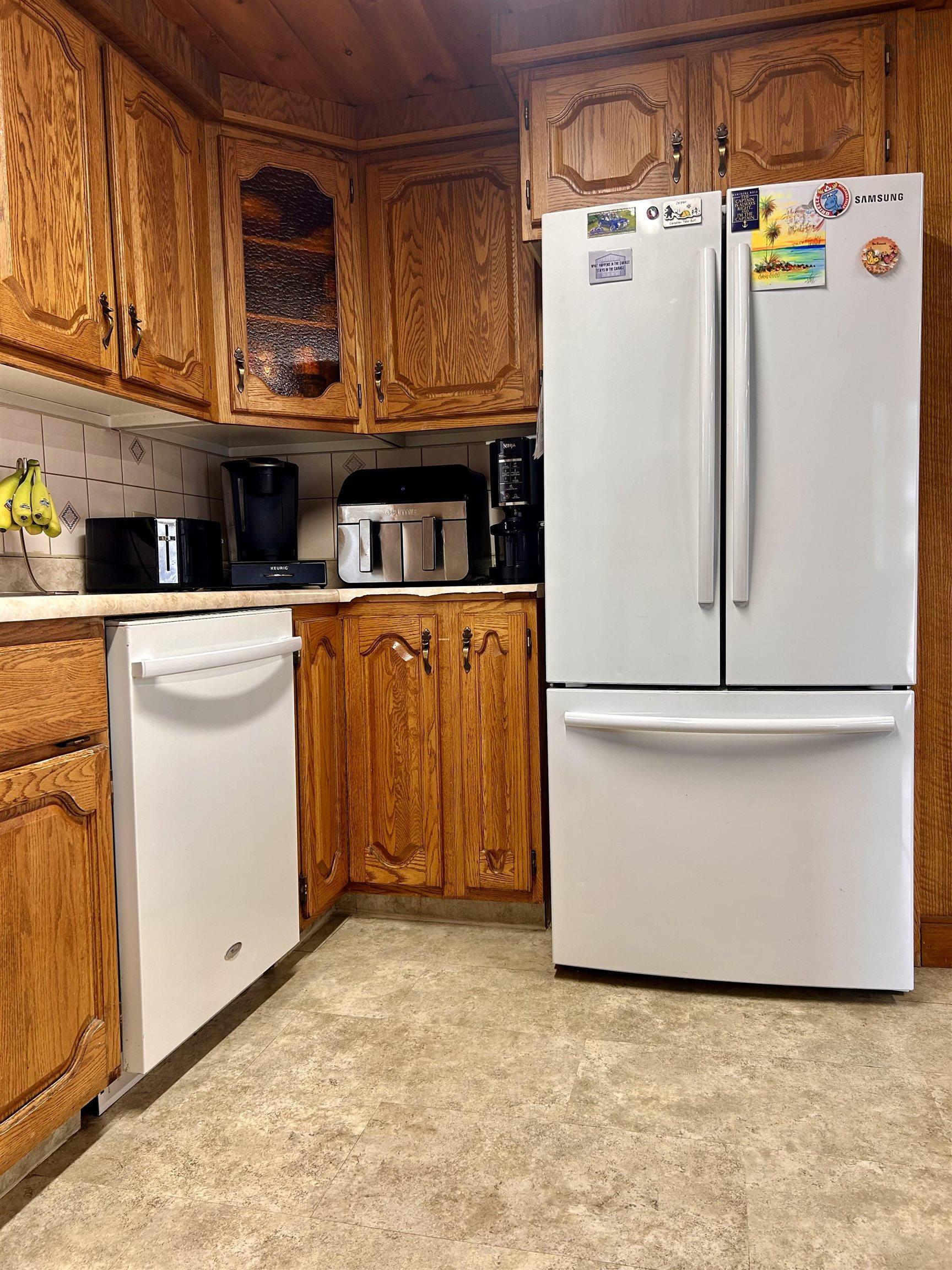 $279,900.00: 6 Haliburton Street, Amherst