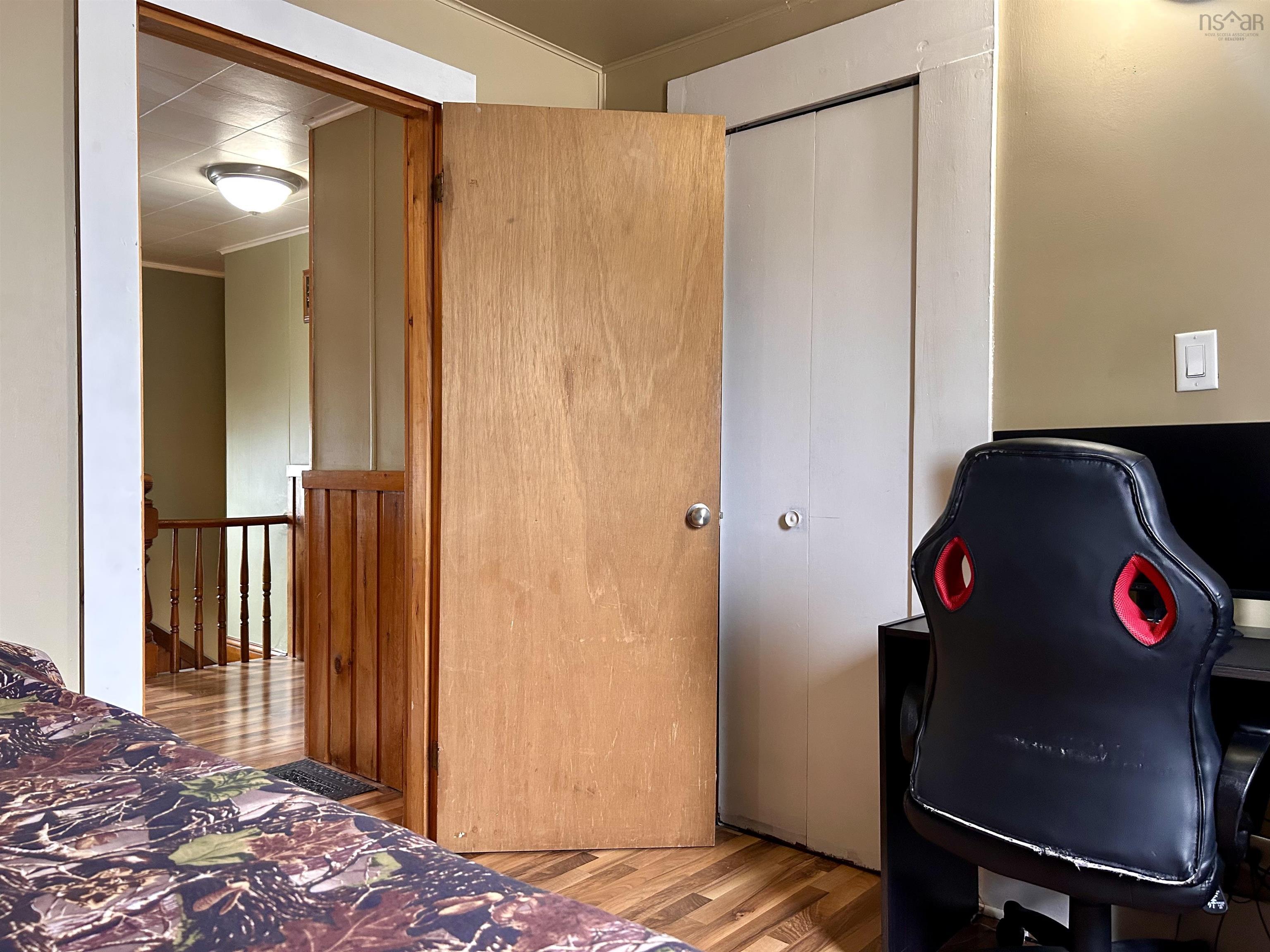 $279,900.00: 6 Haliburton Street, Amherst