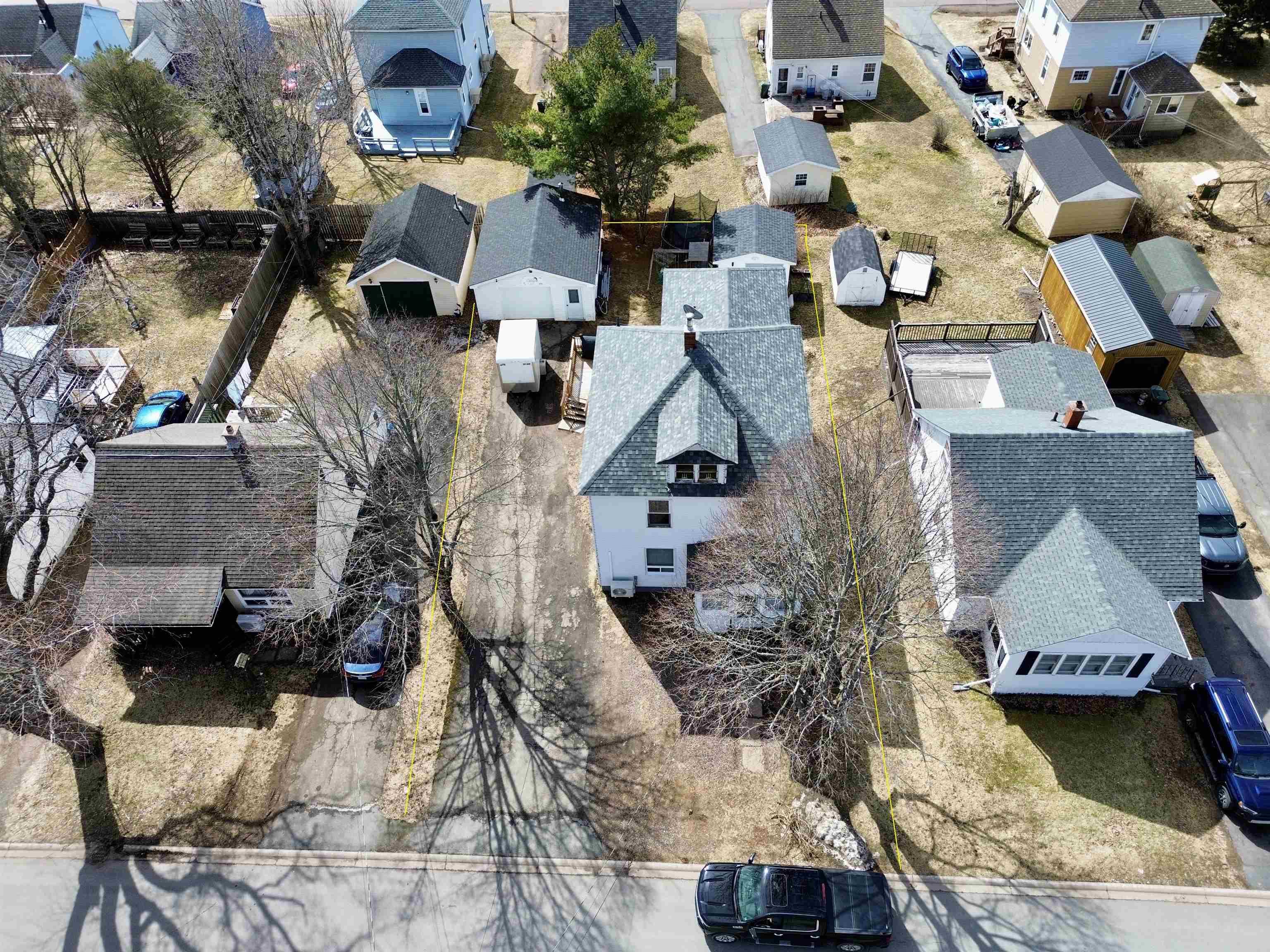 $279,900.00: 6 Haliburton Street, Amherst