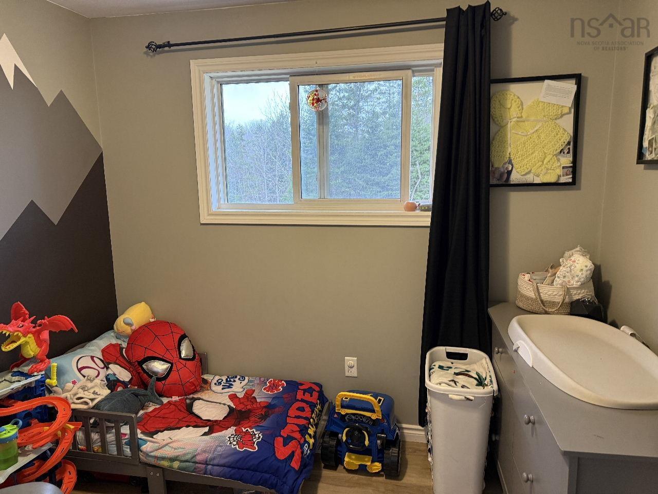 $349,900.00: 19 Whispering Pines Lane, Pine Grove