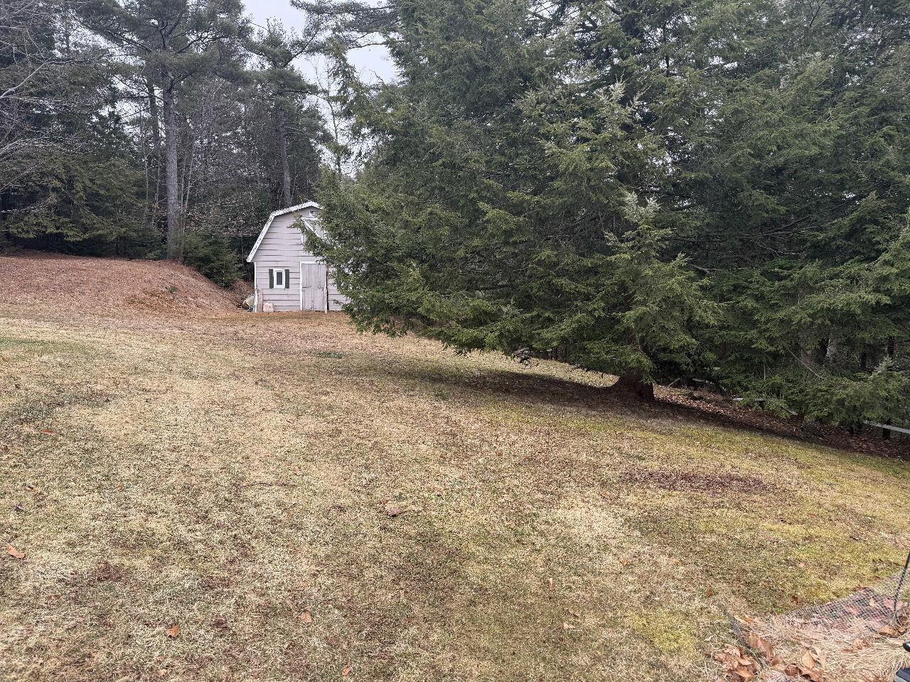 $349,900.00: 19 Whispering Pines Lane, Pine Grove