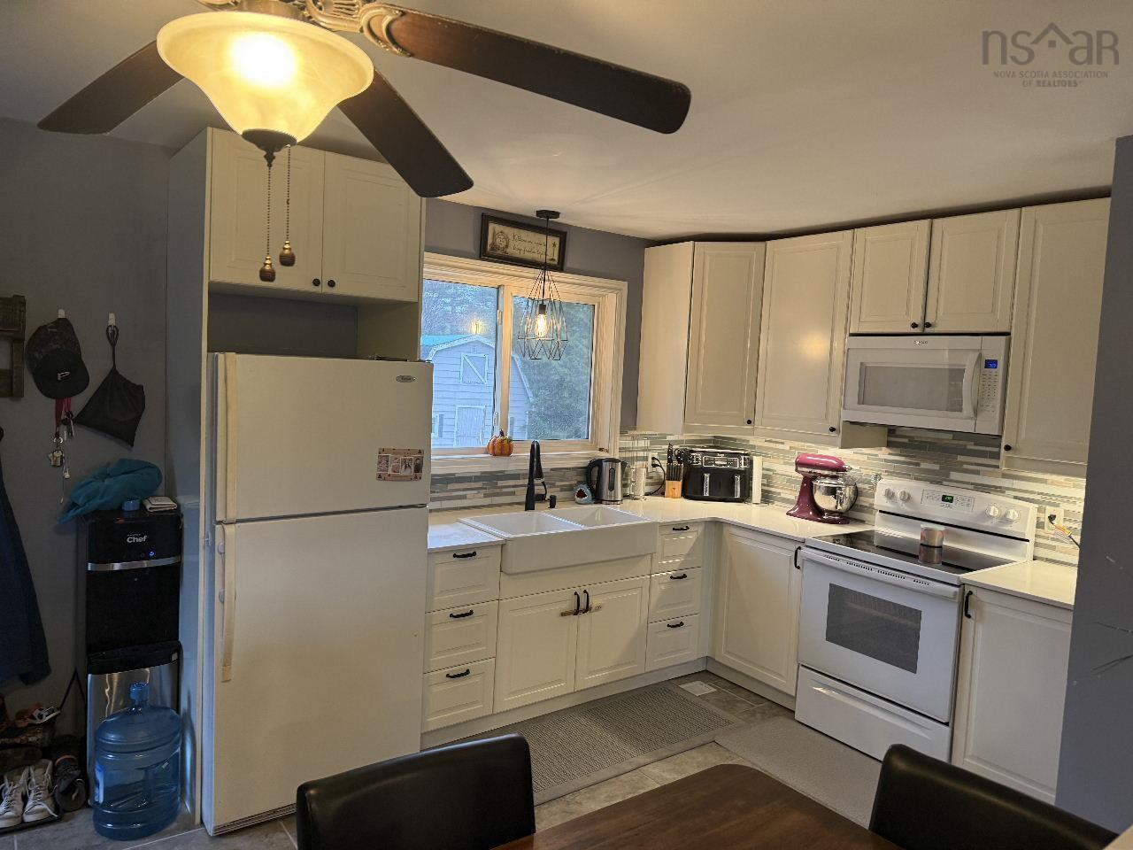 $349,900.00: 19 Whispering Pines Lane, Pine Grove