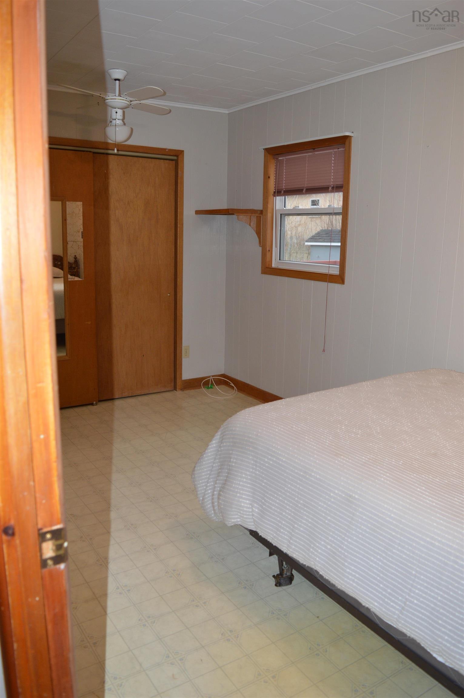 $259,900.00: 25 Old South River Road, Greenwold