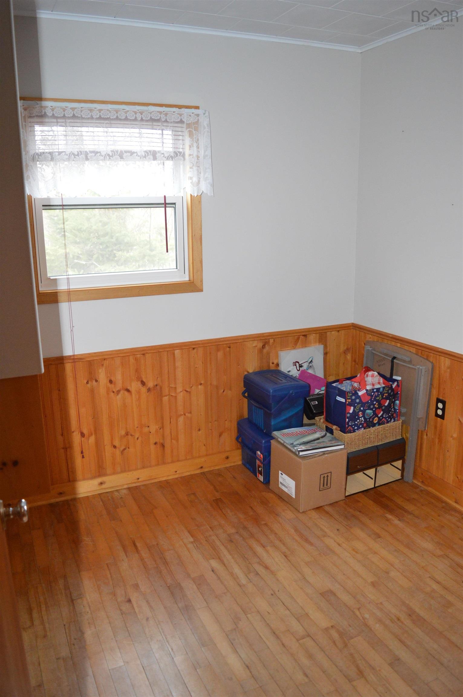 $259,900.00: 25 Old South River Road, Greenwold