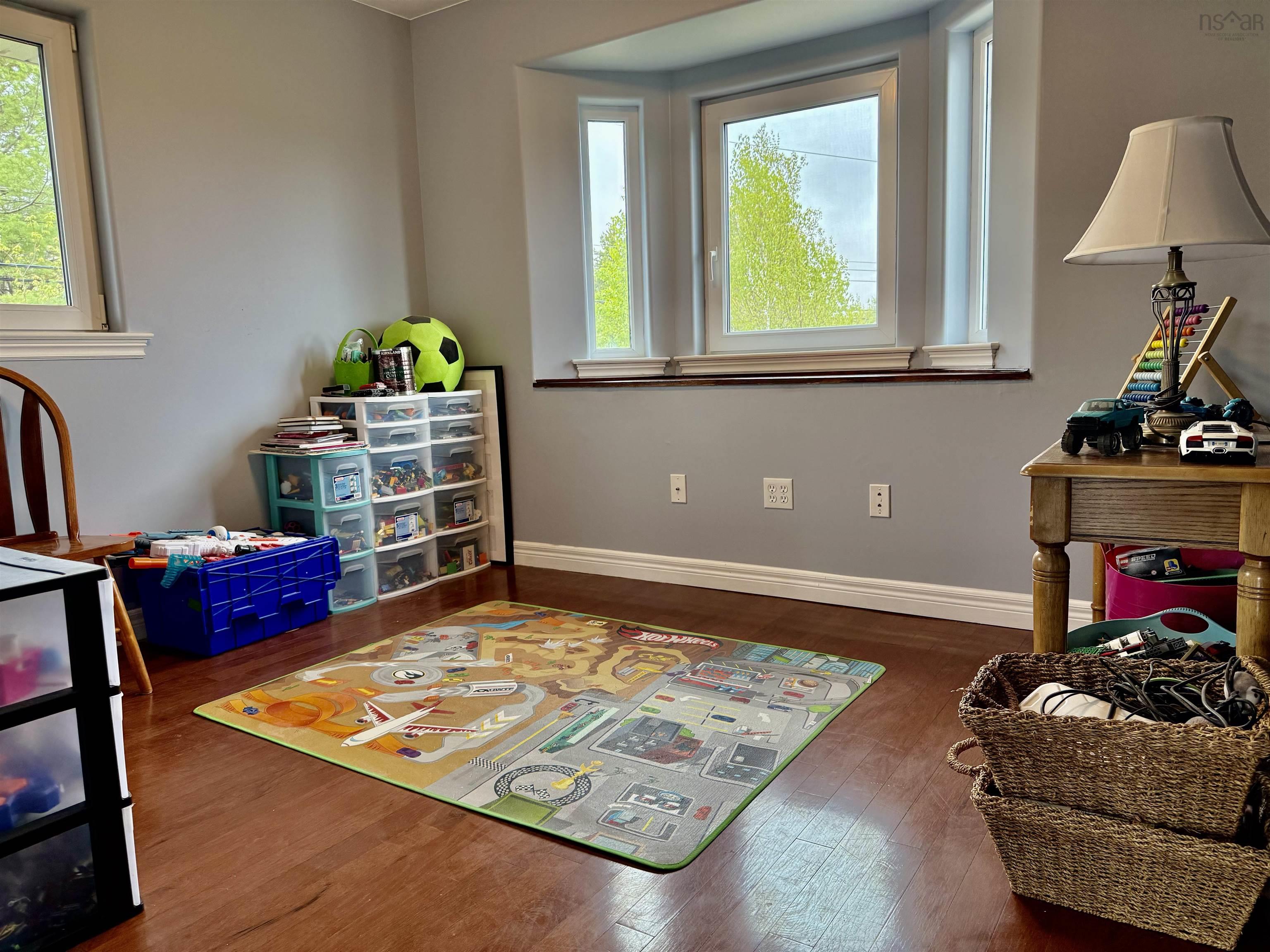 $679,900.00: 31 Limestone Avenue, Fall River