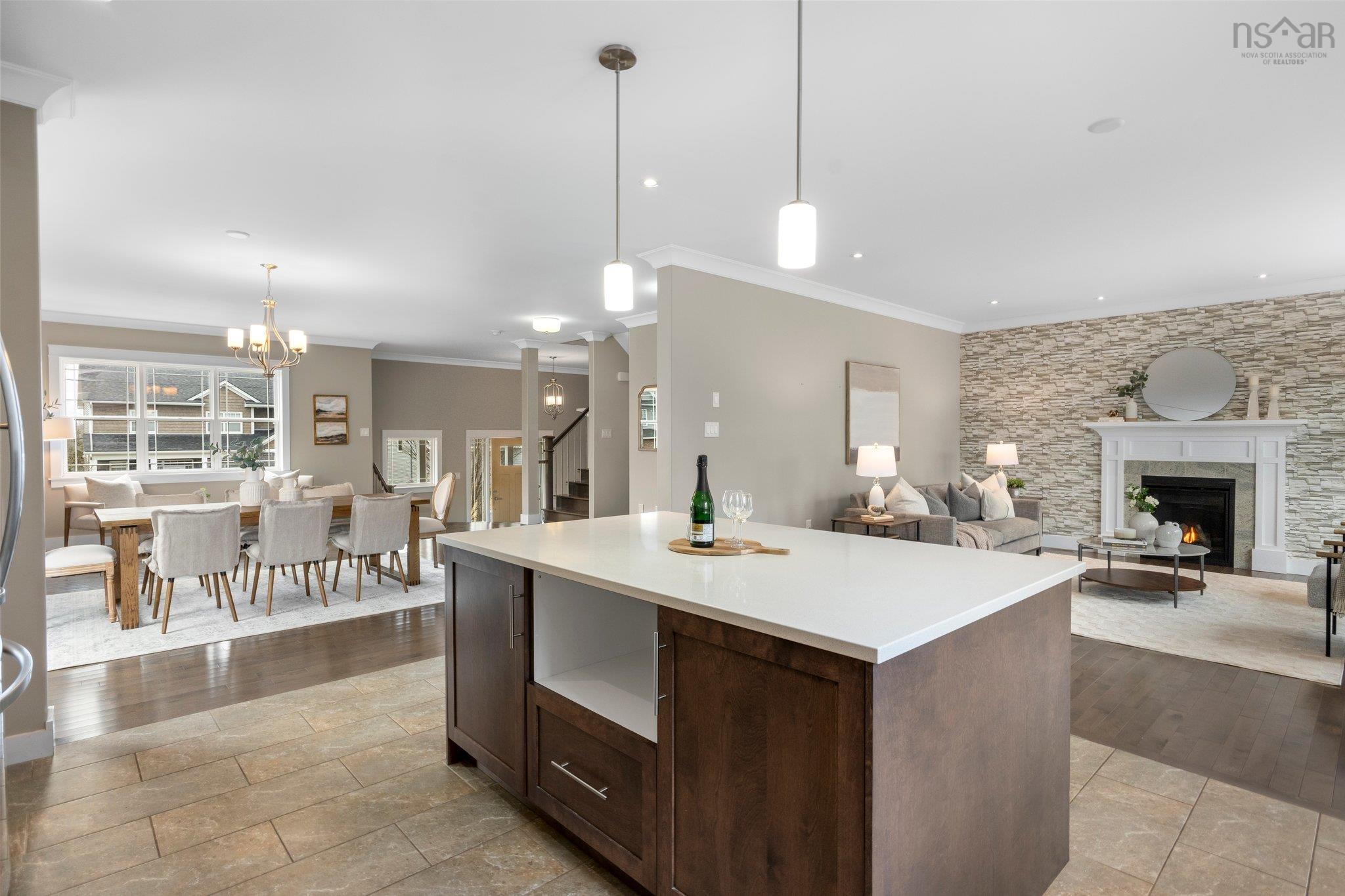 $939,900.00: 522 Astral Drive, Colby South