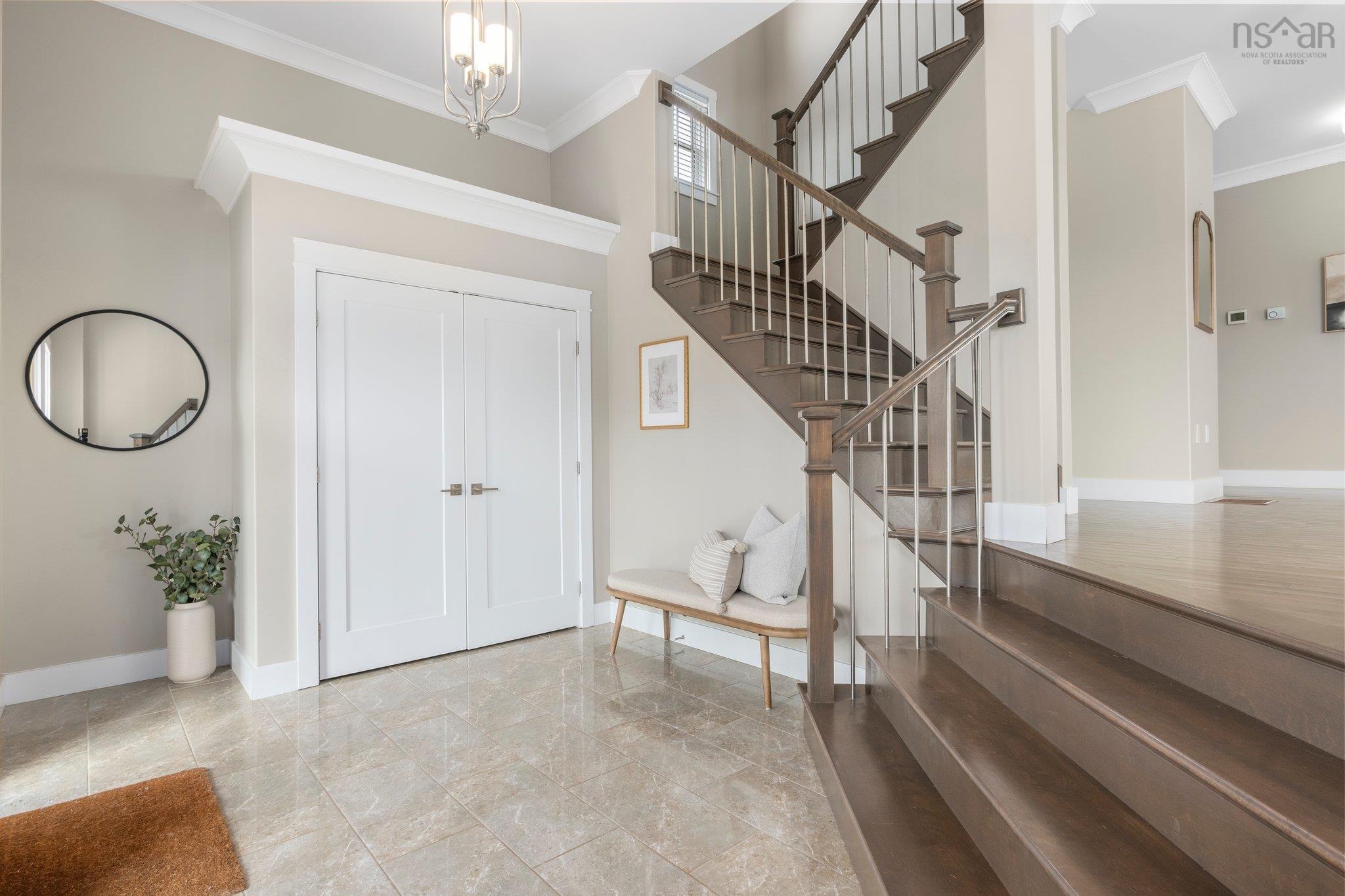 $939,900.00: 522 Astral Drive, Colby South