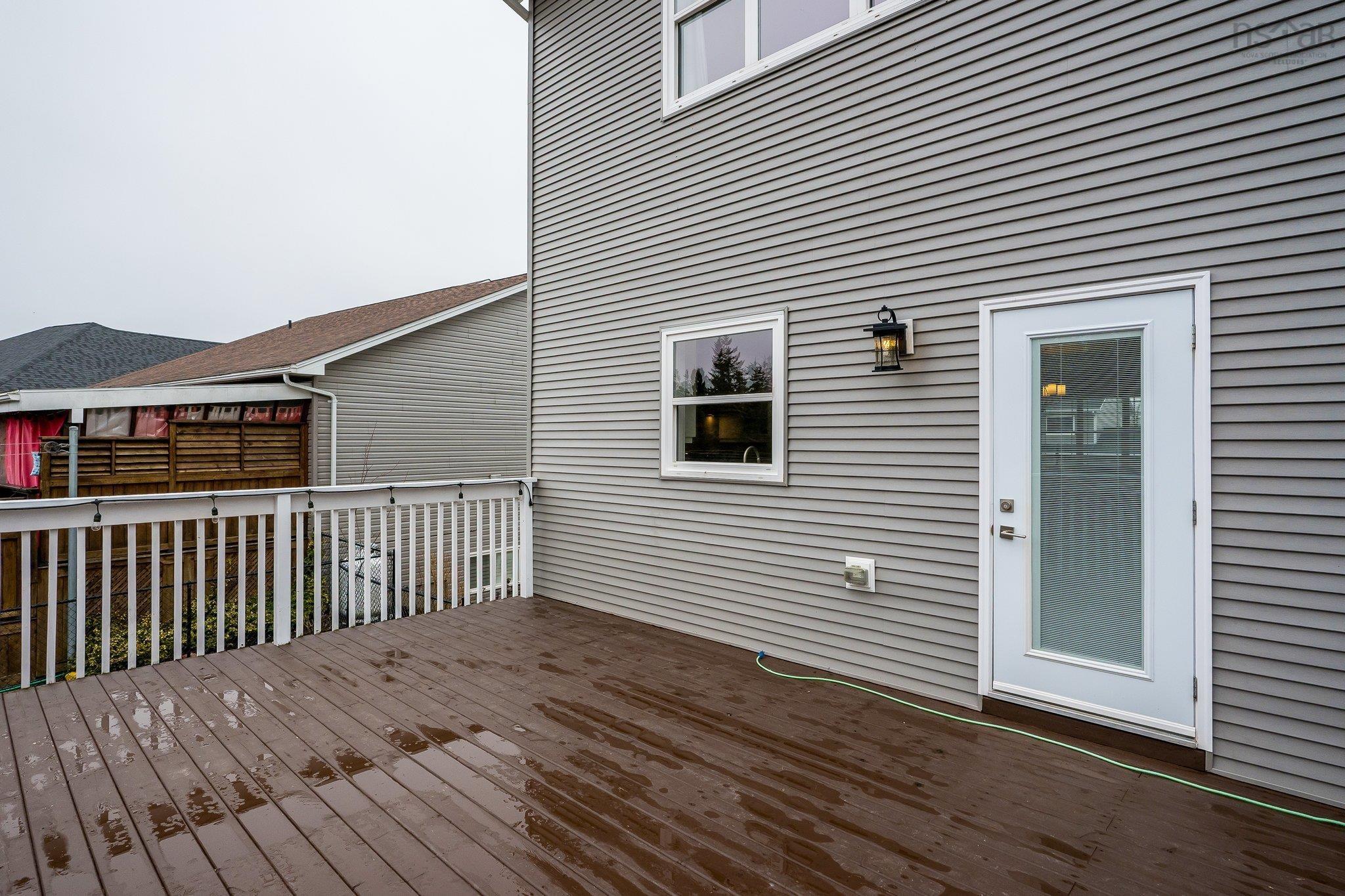 $939,900.00: 522 Astral Drive, Colby South