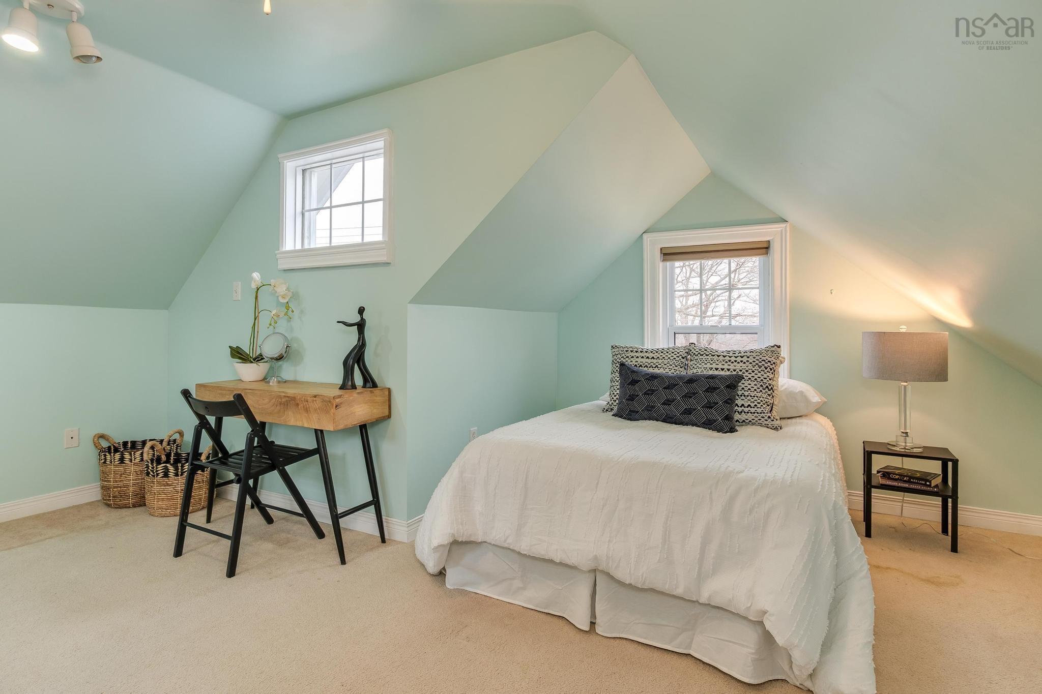 $699,000.00: 87 Crichton Avenue, Dartmouth