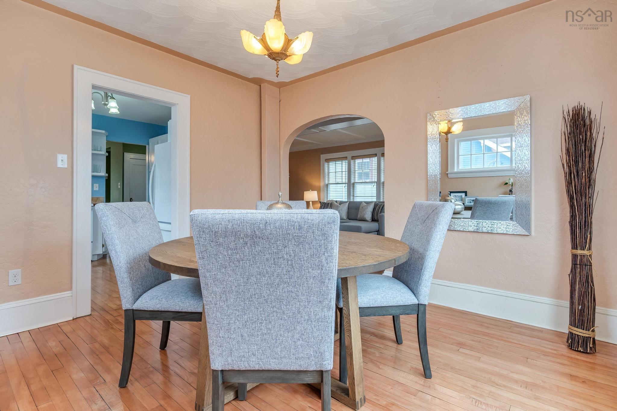 $699,000.00: 87 Crichton Avenue, Dartmouth
