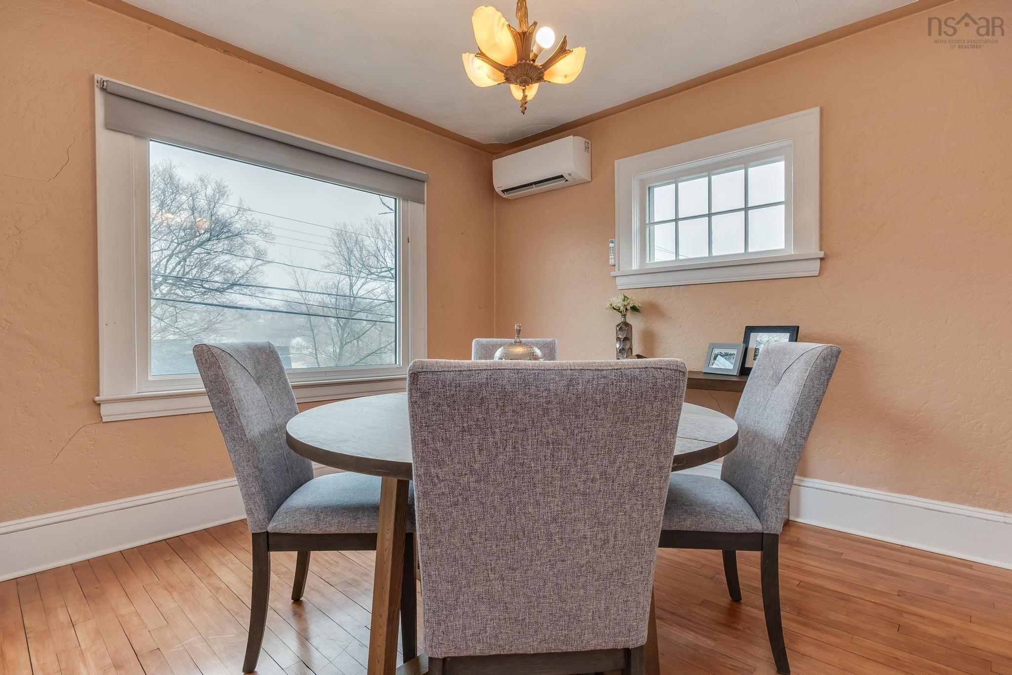 $699,000.00: 87 Crichton Avenue, Dartmouth