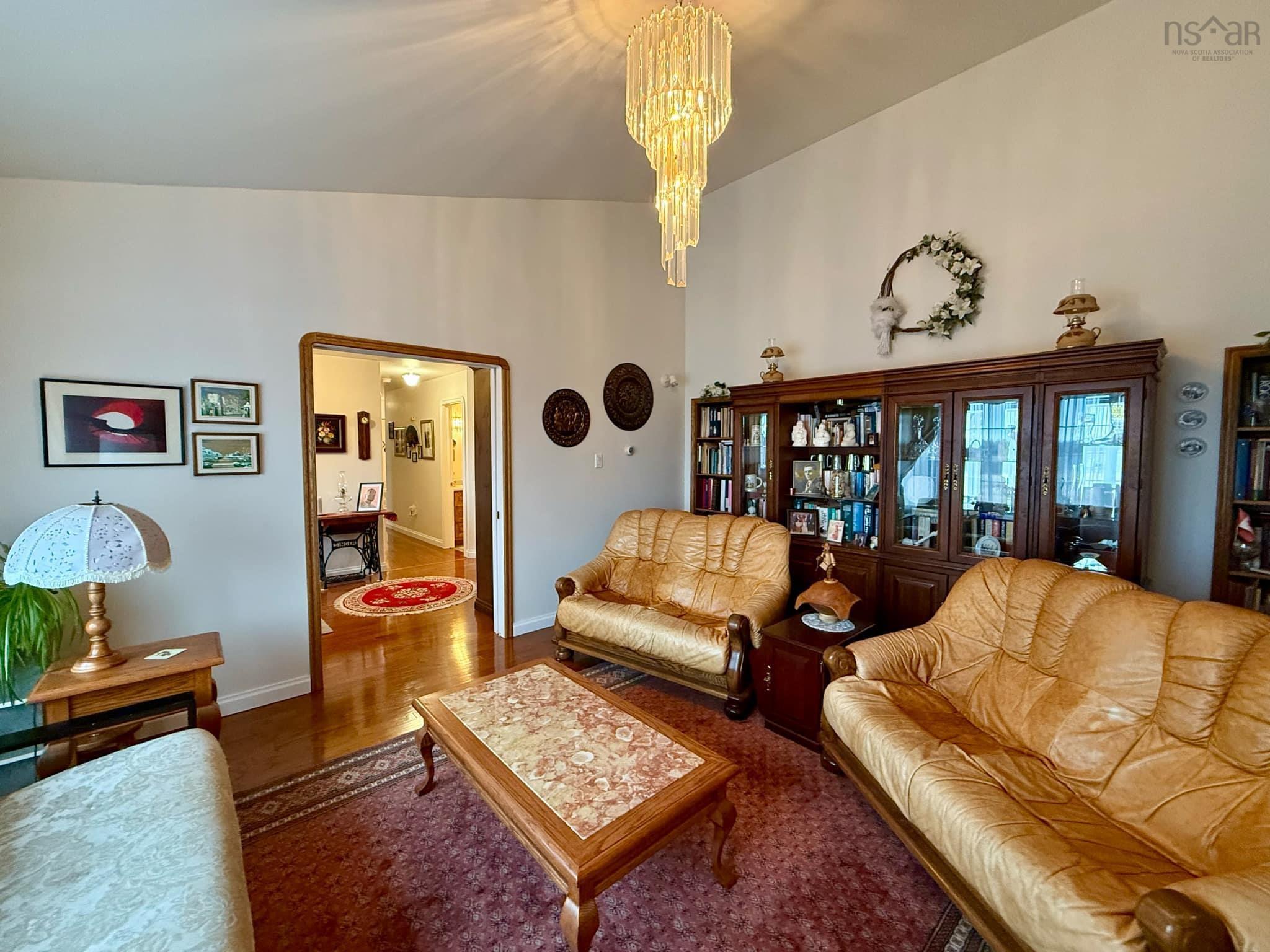 $664,900.00: 2984 Highway 307, Wallace Station