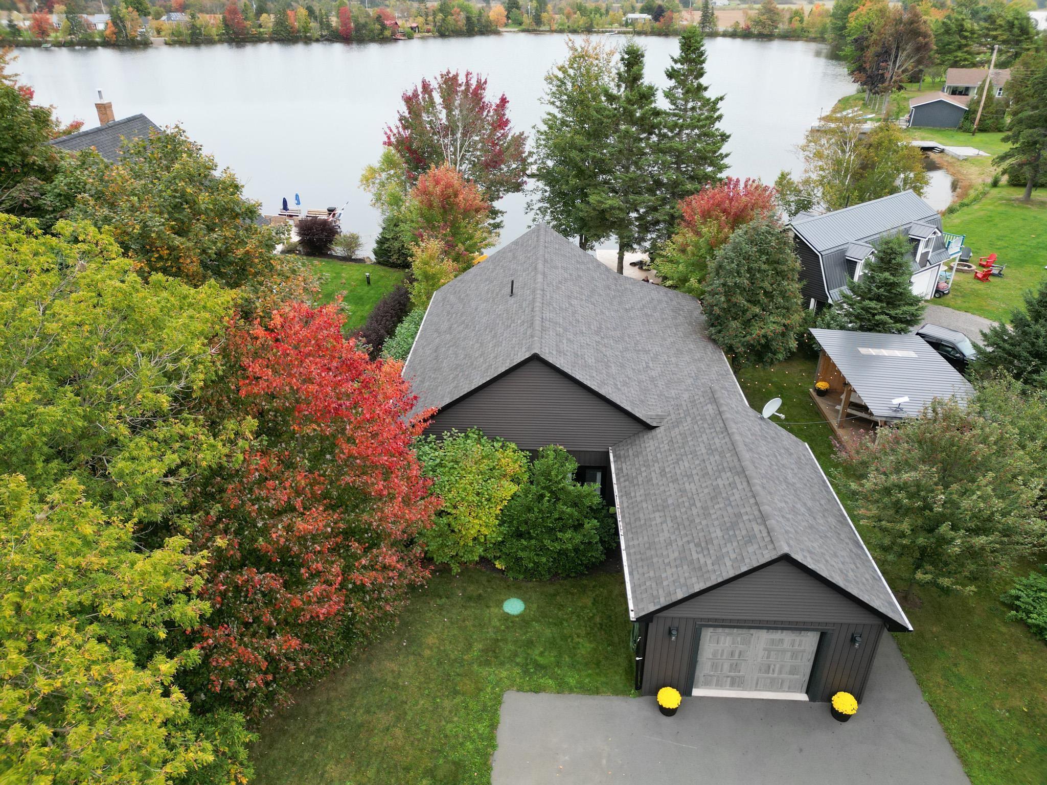 $929,000.00: 100 LAKE SHORE Drive, Great Village