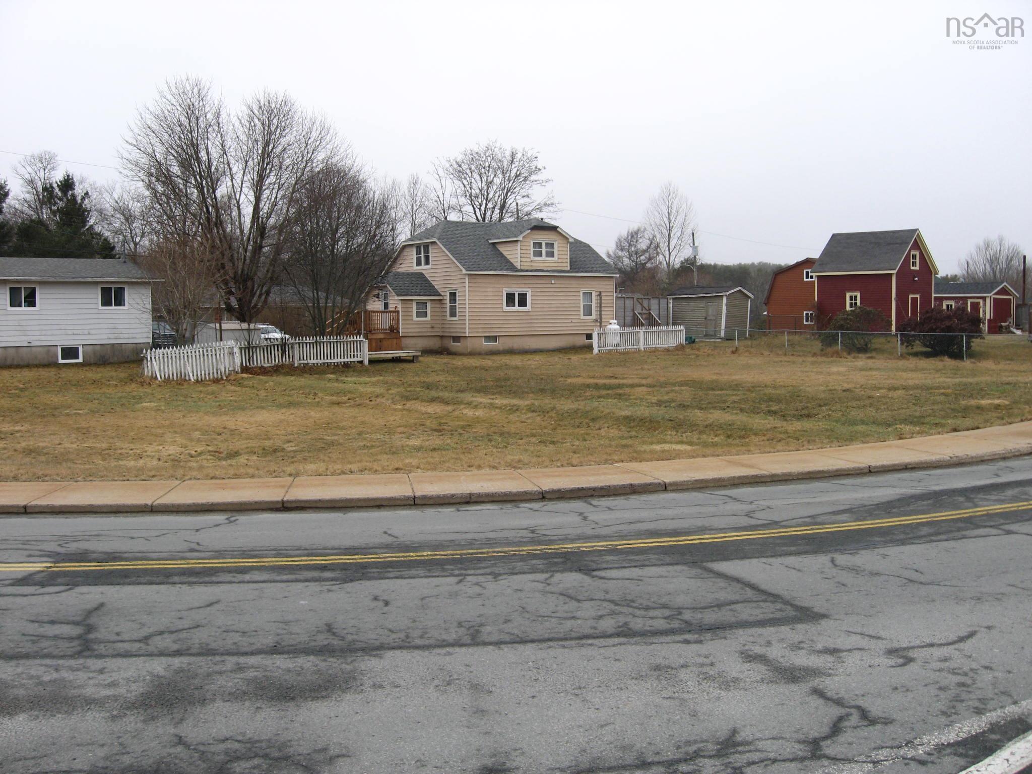 $39,900.00: Lot (PID 70019815) Payzant Street, Liverpool