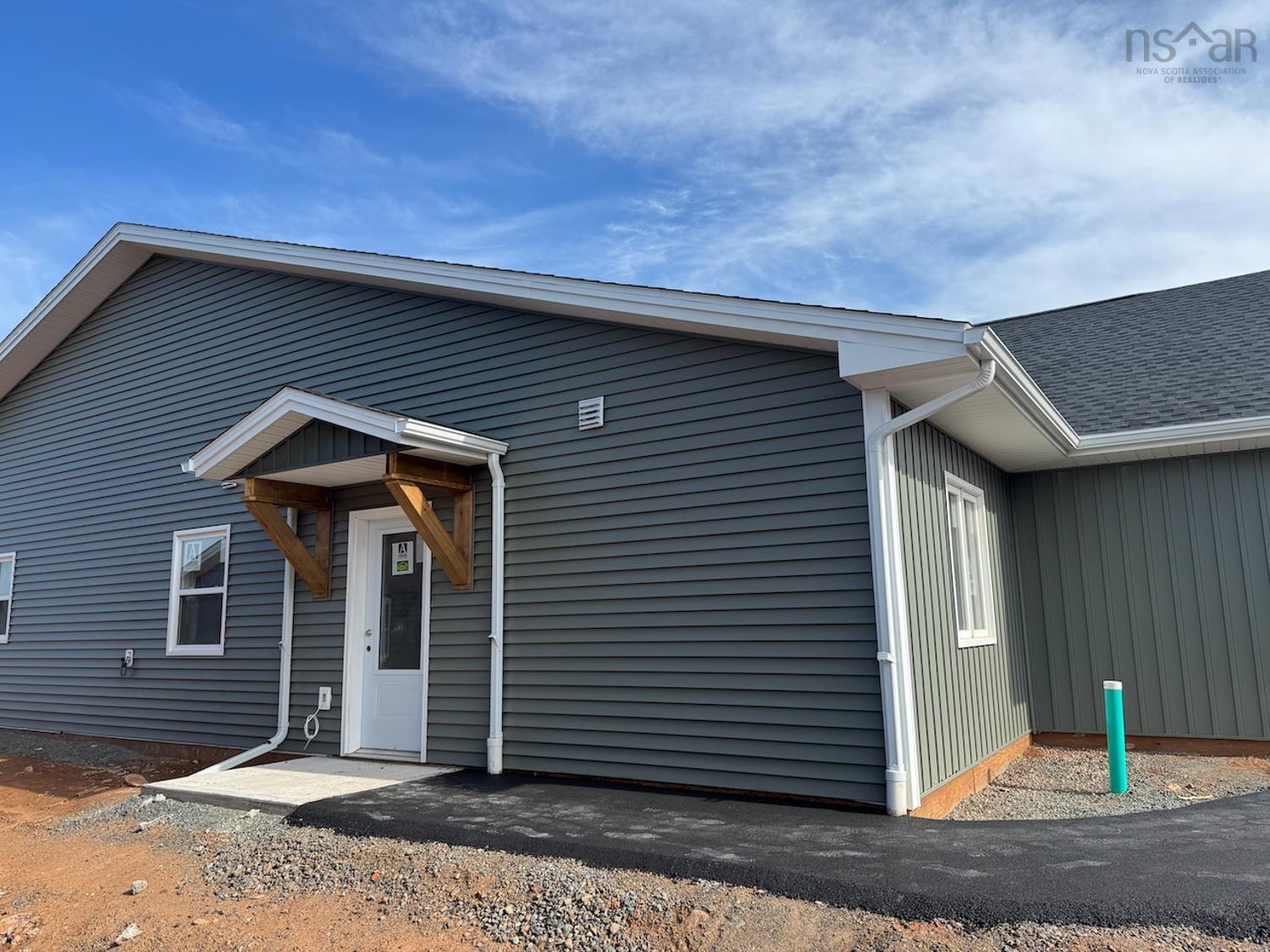 $410,000.00: 87 KENT Road, Lower Truro
