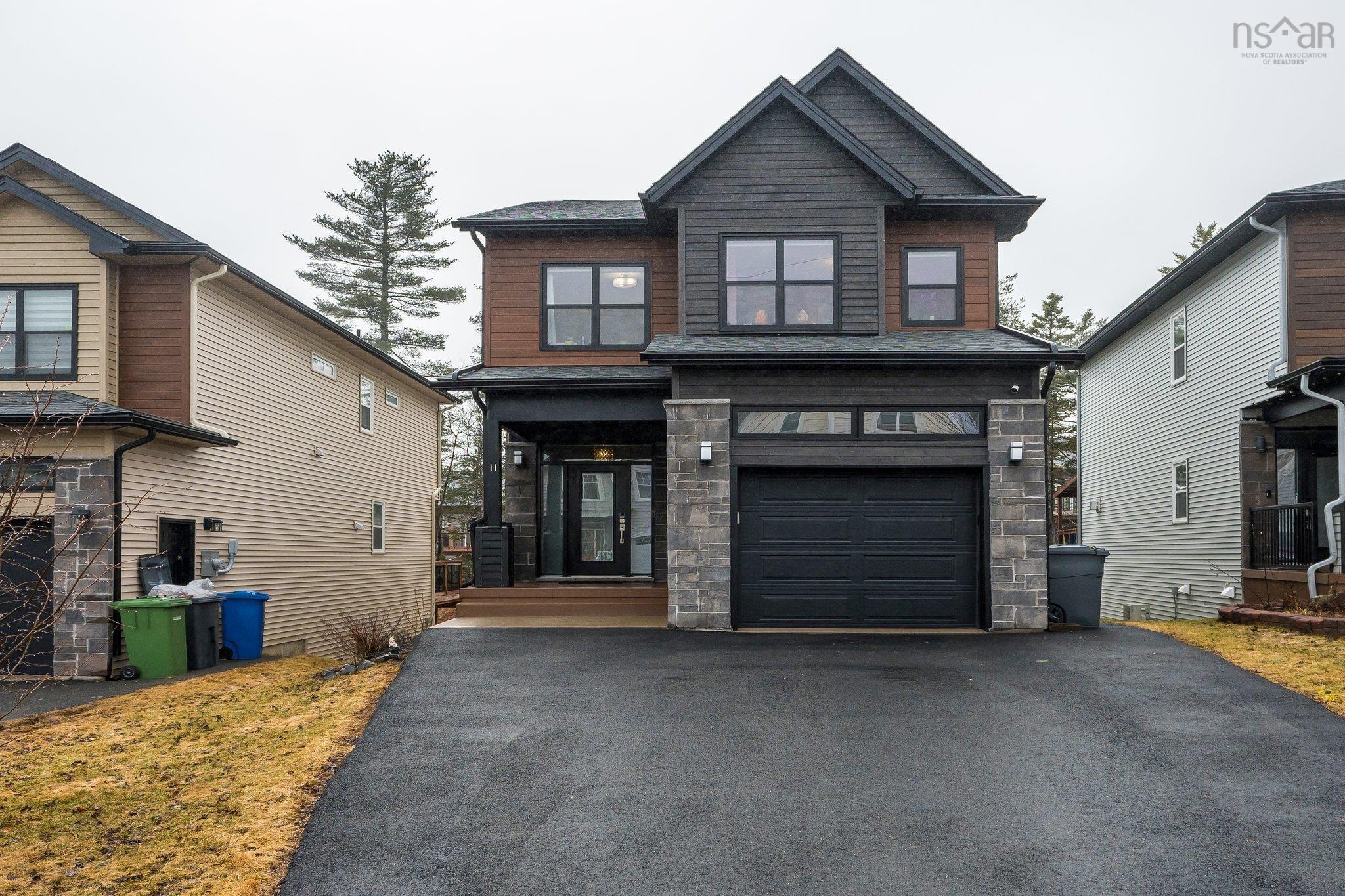 11 Bristolton Avenue, Bedford, NS (MLS® 202505693)