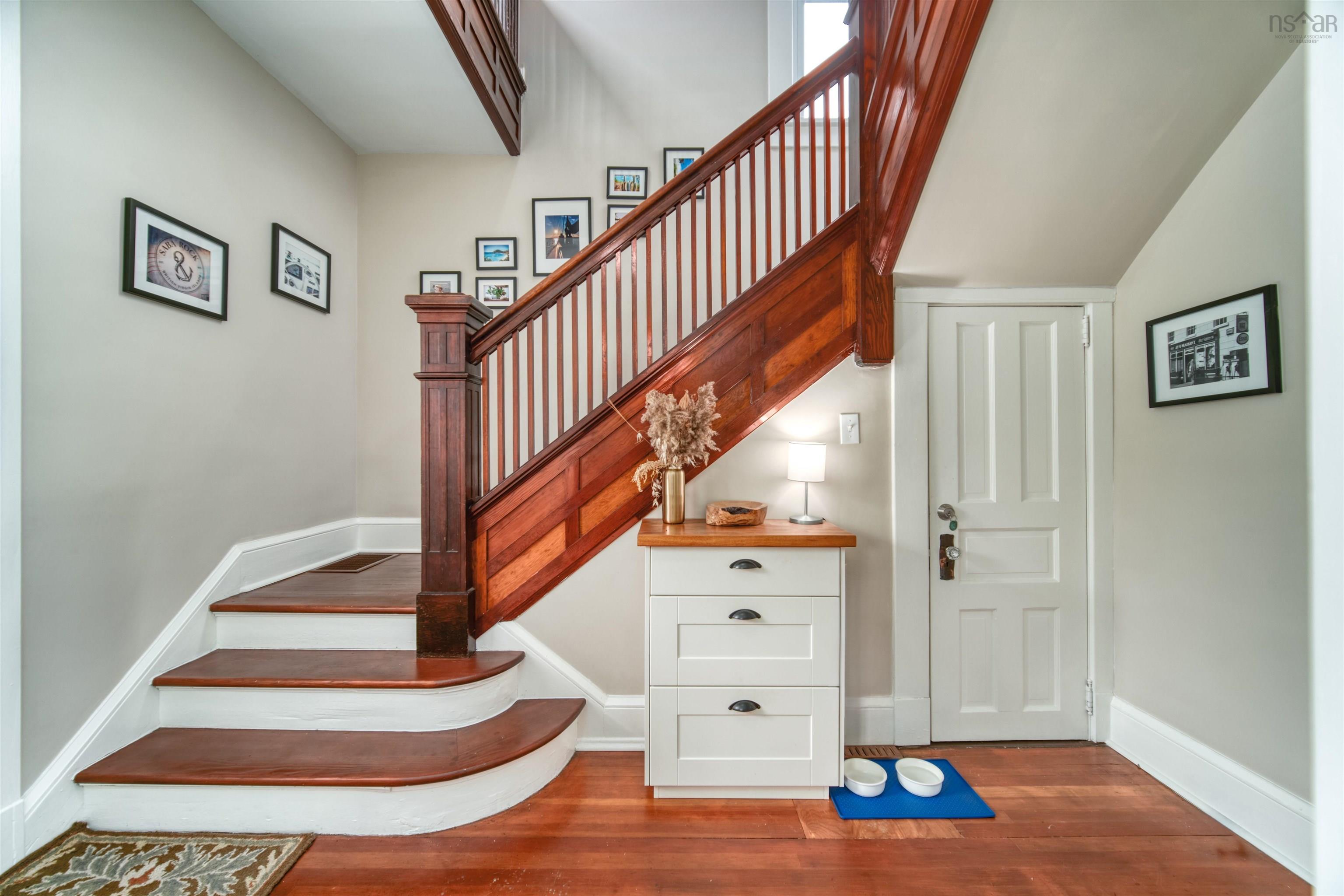 $798,000.00: 394 Main Street, Mahone Bay