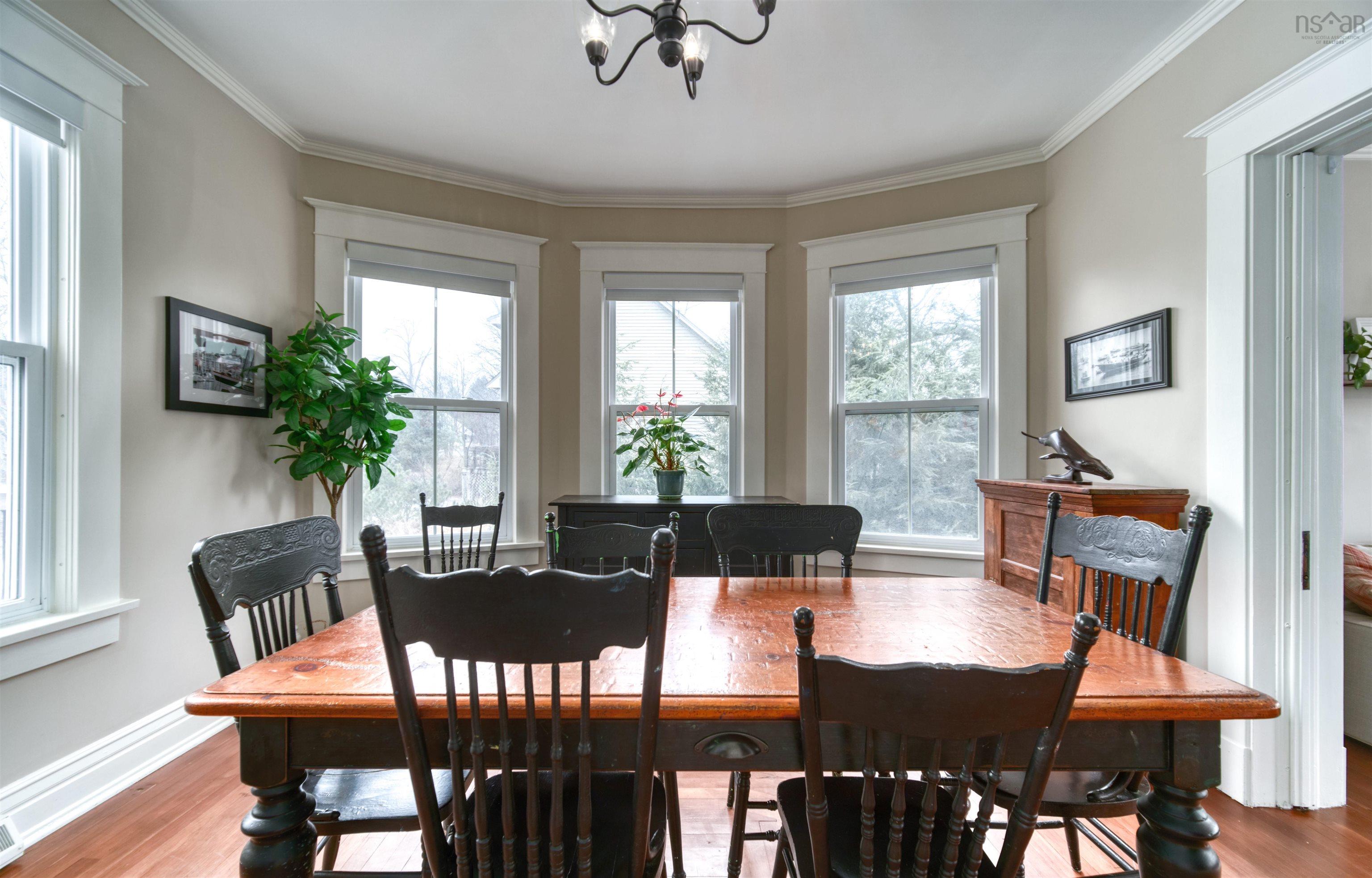 $798,000.00: 394 Main Street, Mahone Bay