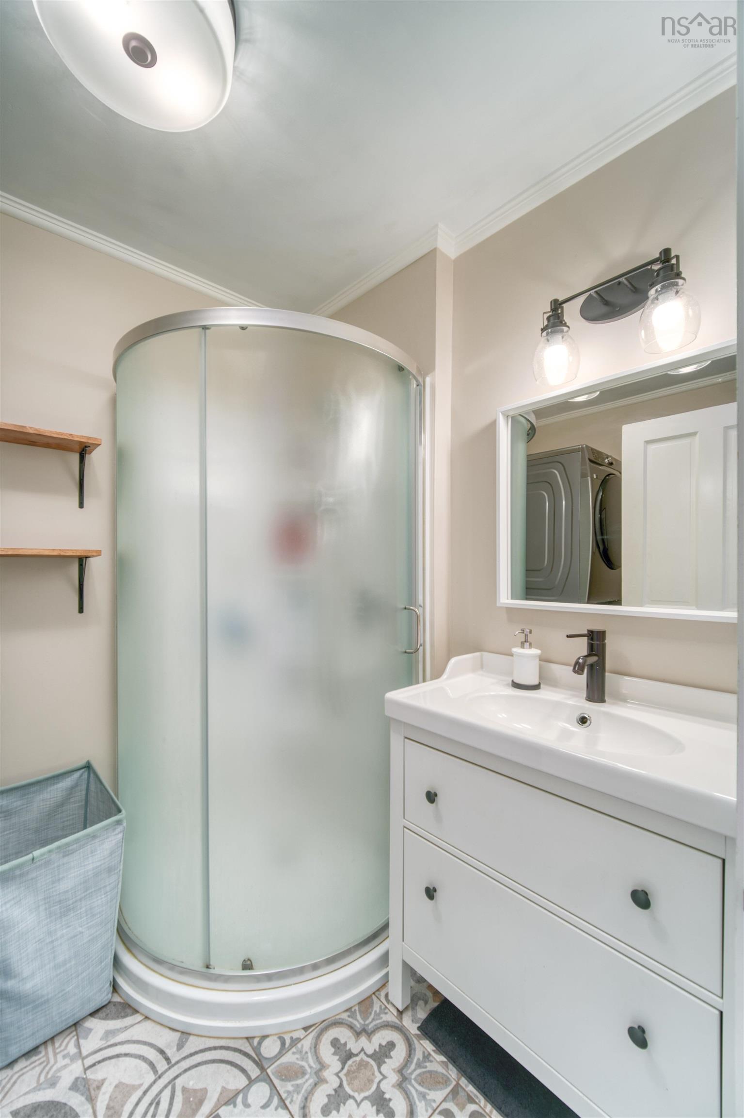 $798,000.00: 394 Main Street, Mahone Bay