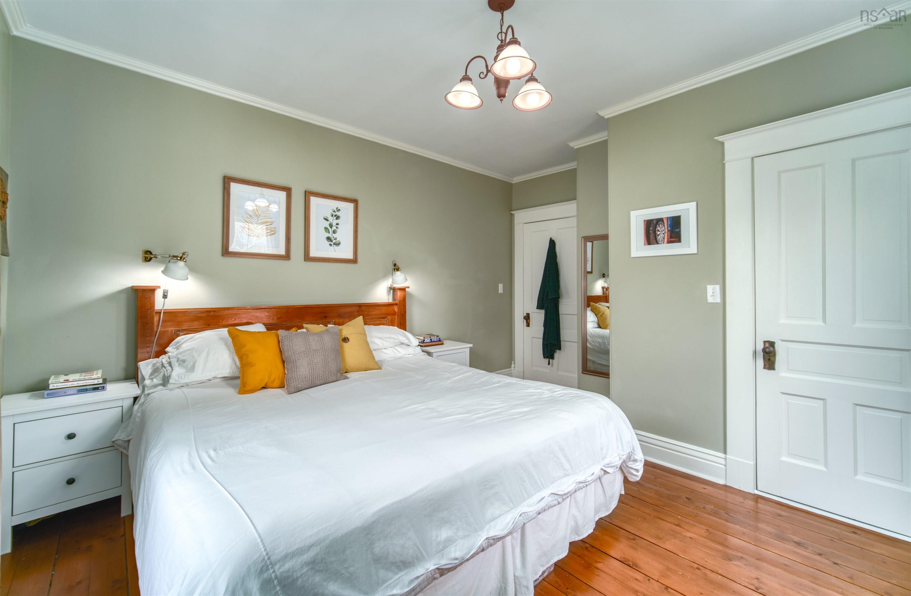 $798,000.00: 394 Main Street, Mahone Bay