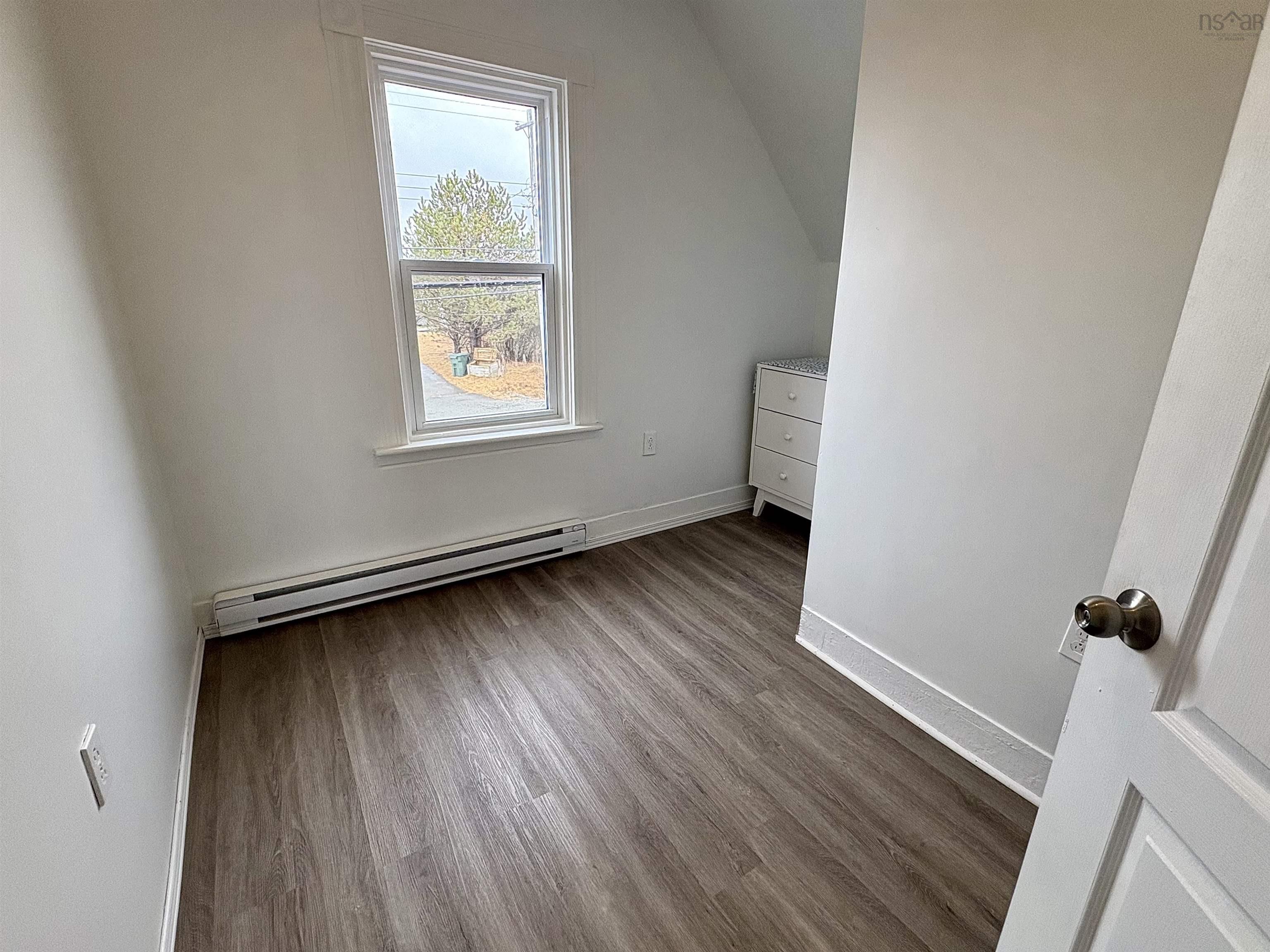 $185,000.00: 818 Donkin Highway, Donkin