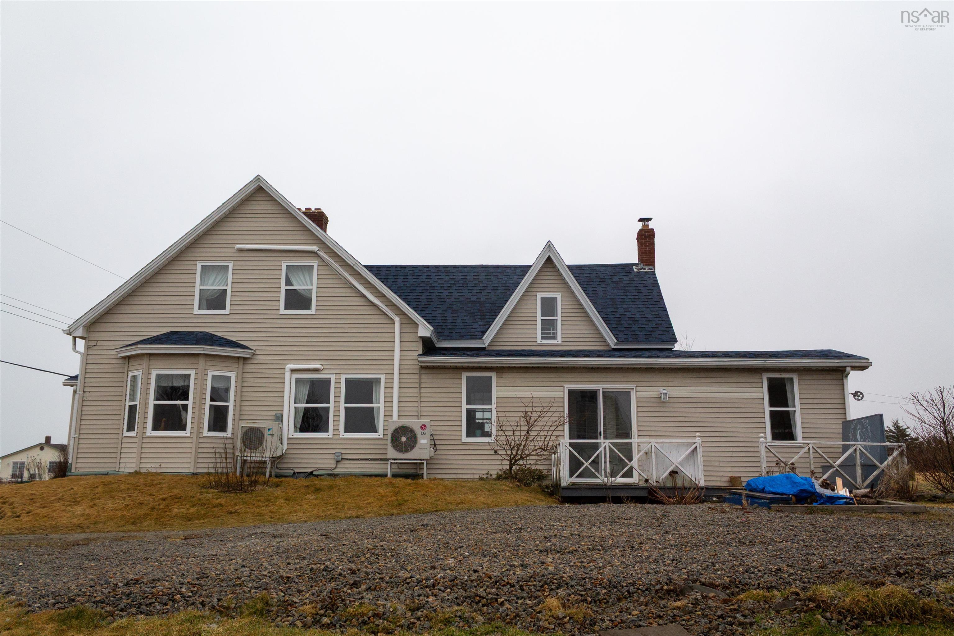 $349,900.00: 1816 Main Shore Road, Yarmouth