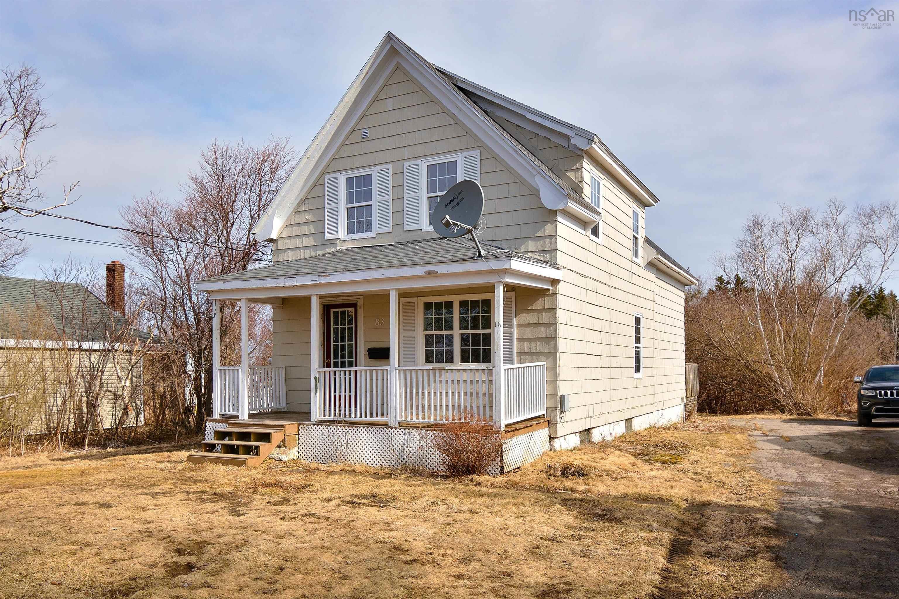 $215,000.00: 83 BORDEN Street, Glace Bay
