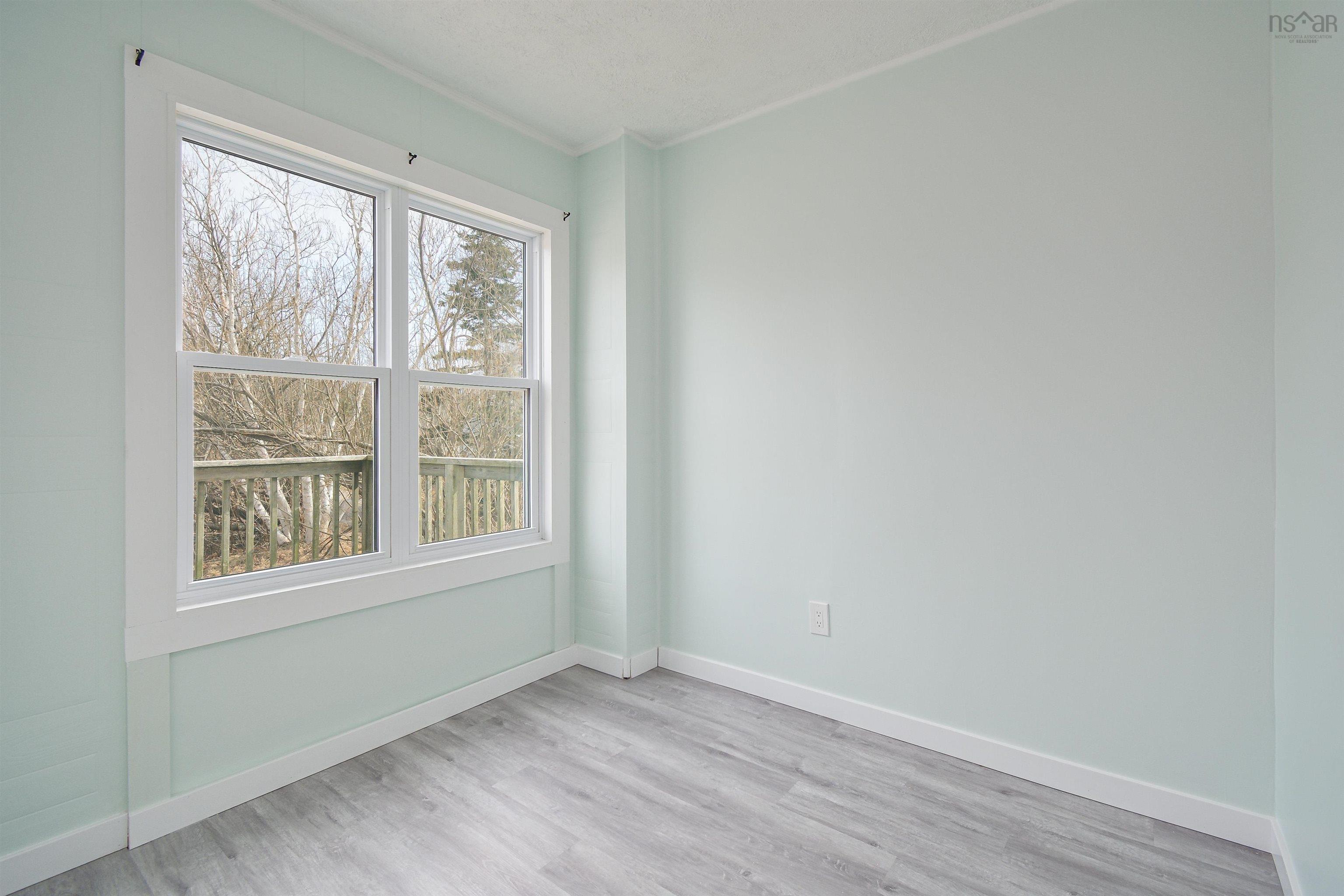 $215,000.00: 83 BORDEN Street, Glace Bay