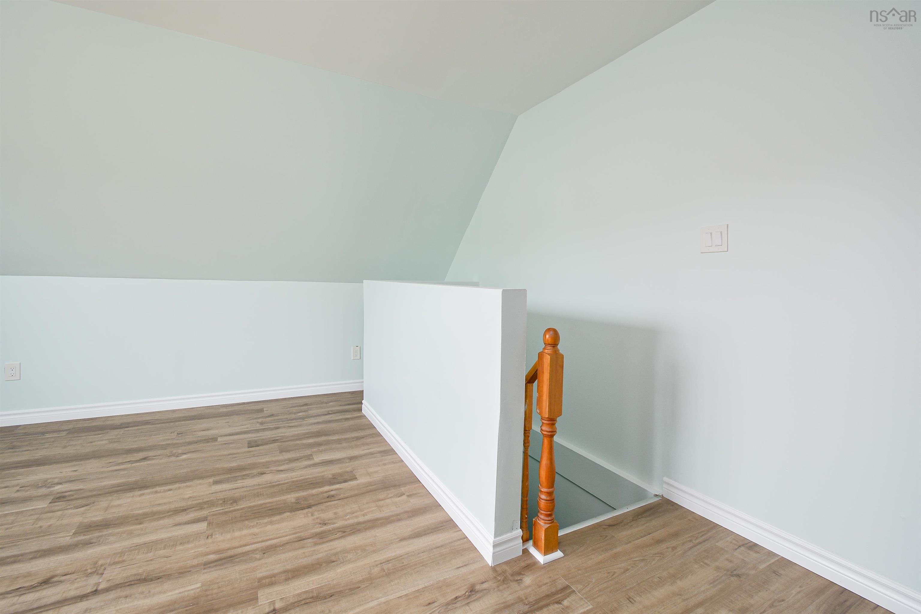 $215,000.00: 83 BORDEN Street, Glace Bay
