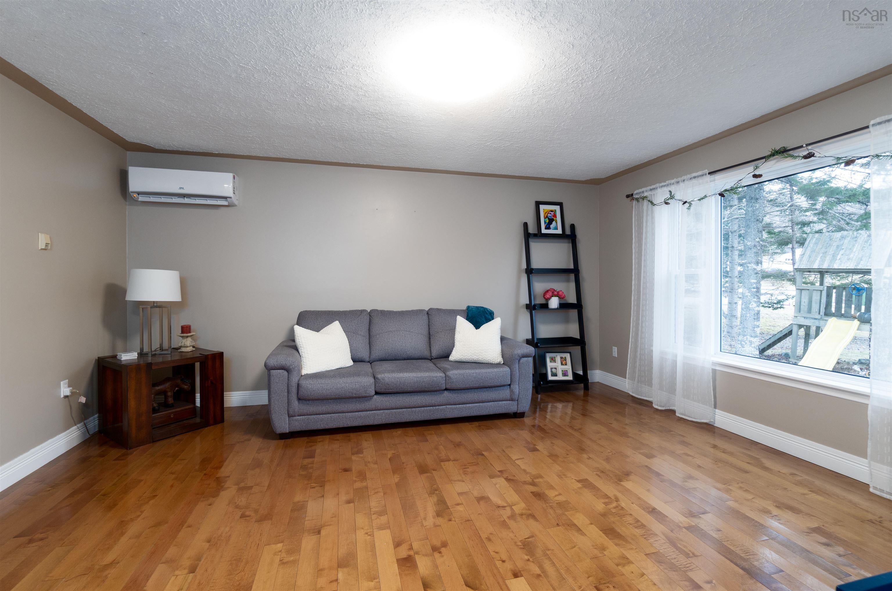 $599,900.00: 6 Juniper Terrace, Hammonds Plains
