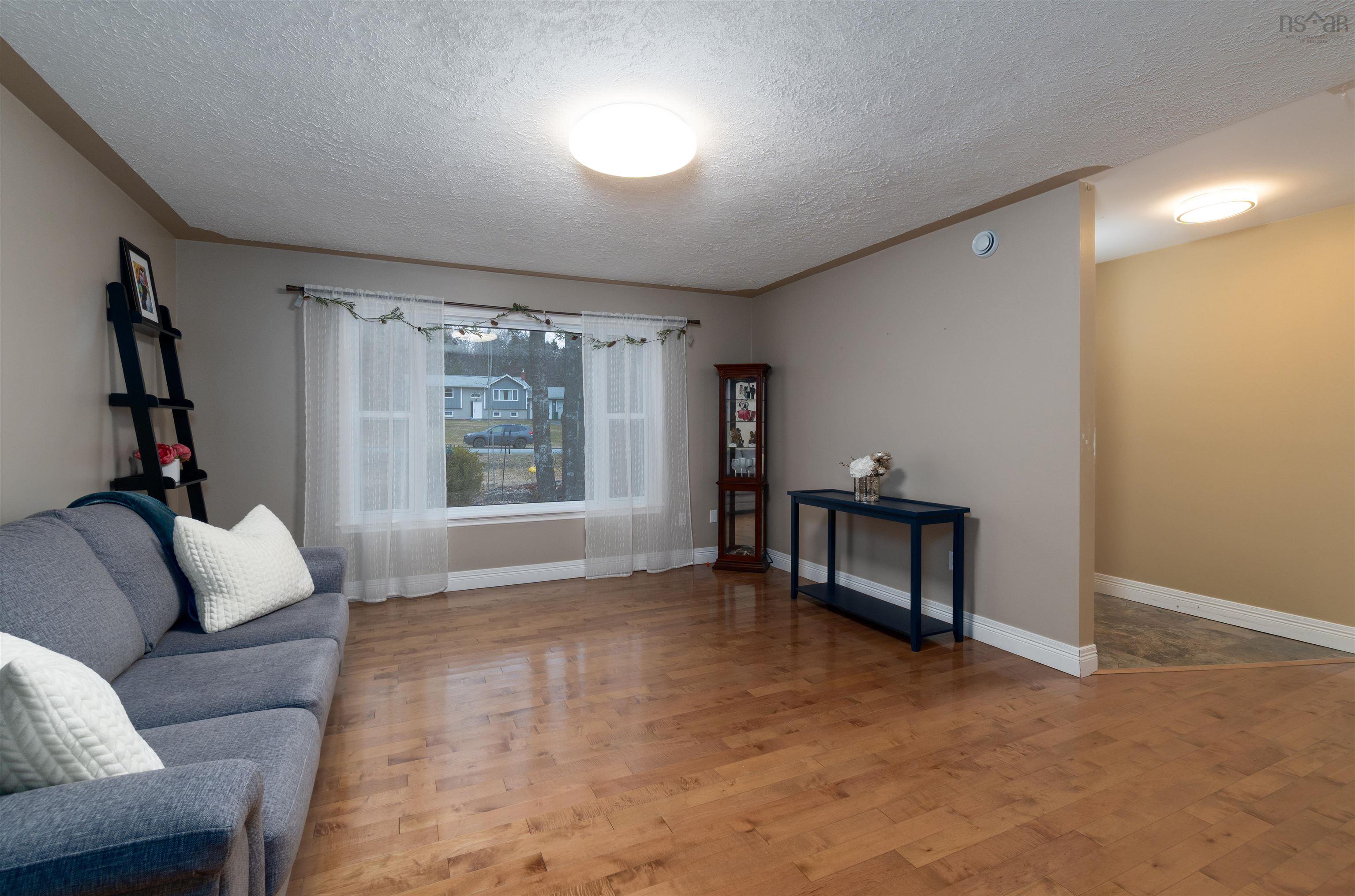 $599,900.00: 6 Juniper Terrace, Hammonds Plains