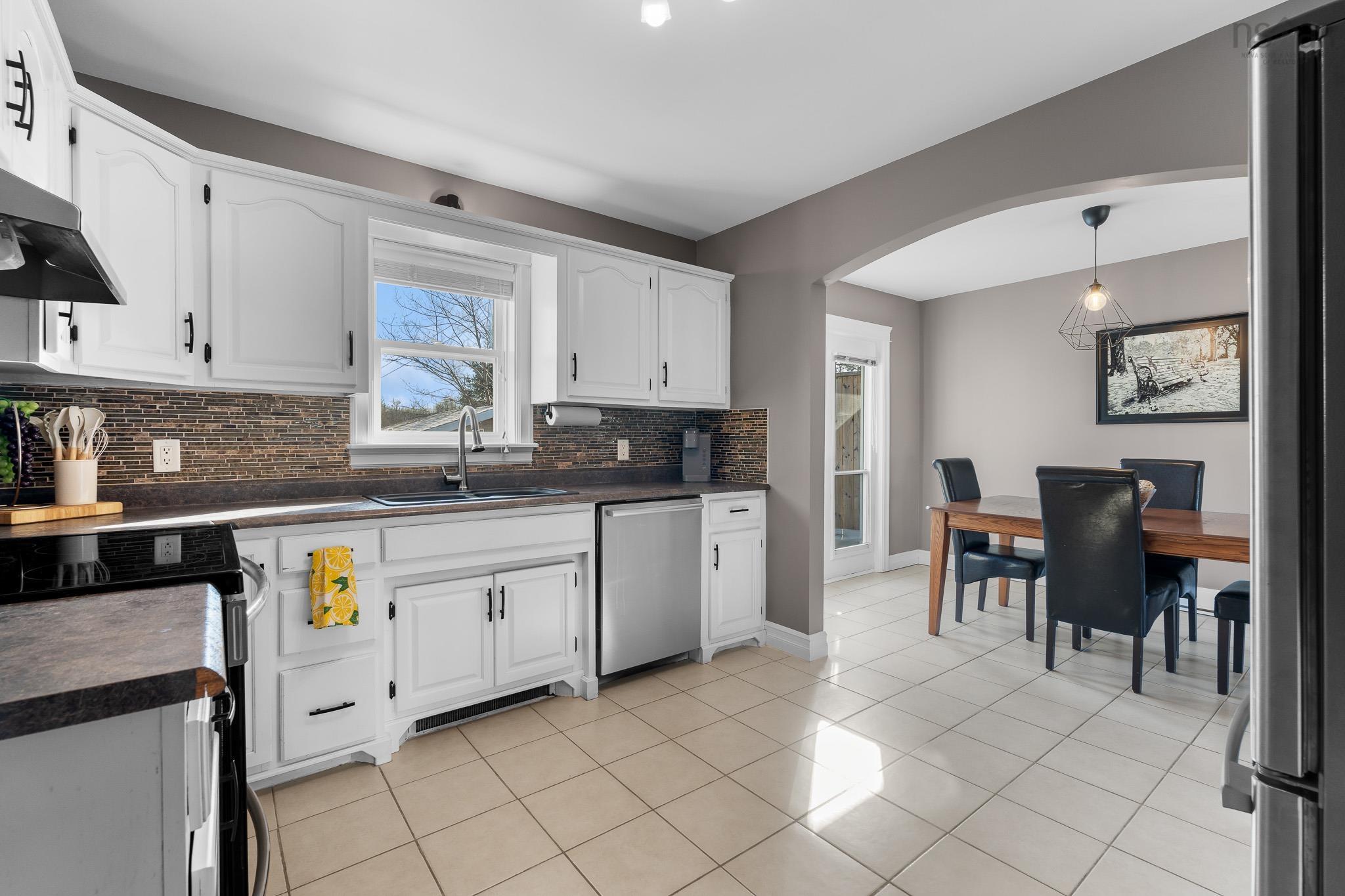 $549,900.00: 199 Sunnyvale Crescent, Lower Sackville