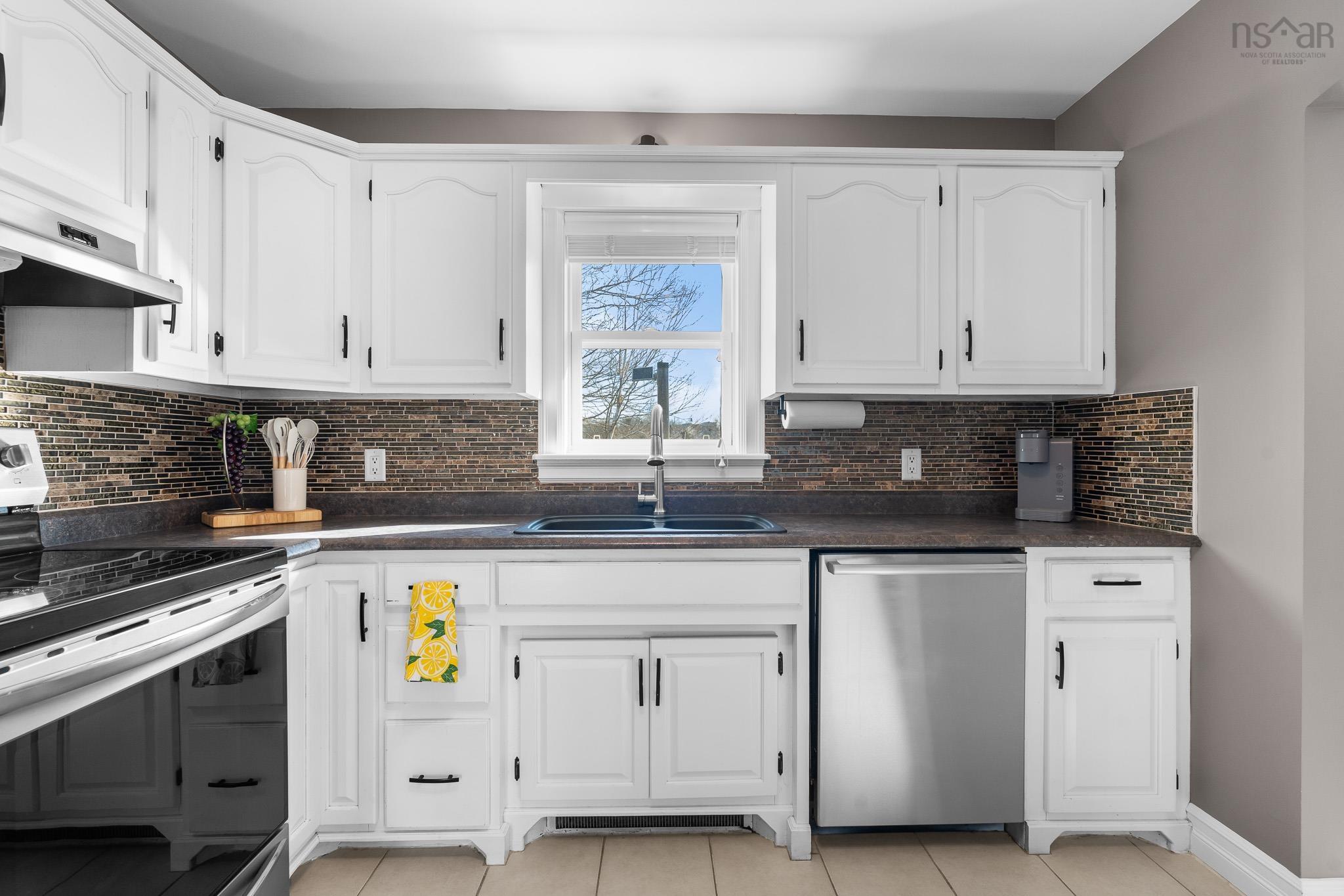 $549,900.00: 199 Sunnyvale Crescent, Lower Sackville